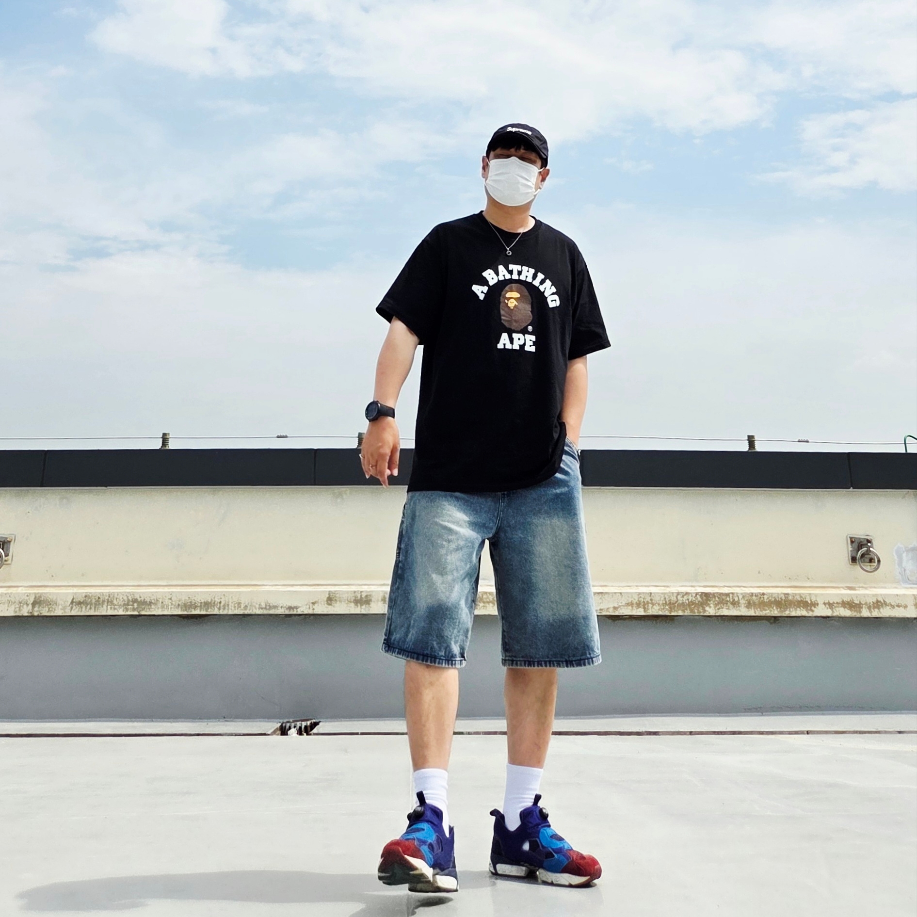 BAPE College T-Shirt Black, Quarqor #5117 Ring 착용 스타일 - 3