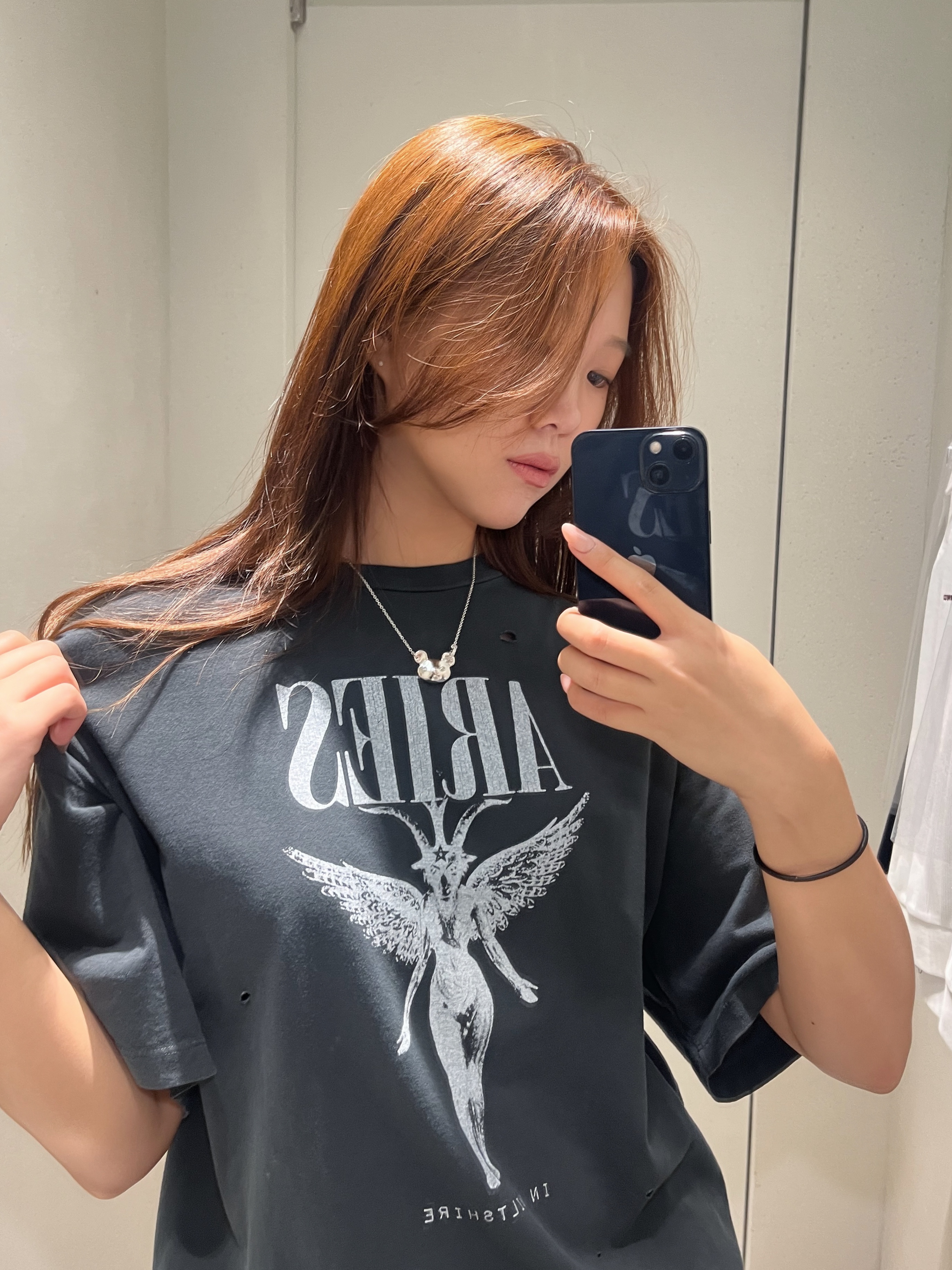 Aries Nirvana SS Tee Black - 25SS, Coperni Mirrored Baguette Swipe Bag Silver - 25SS 착용 스타일 - 2