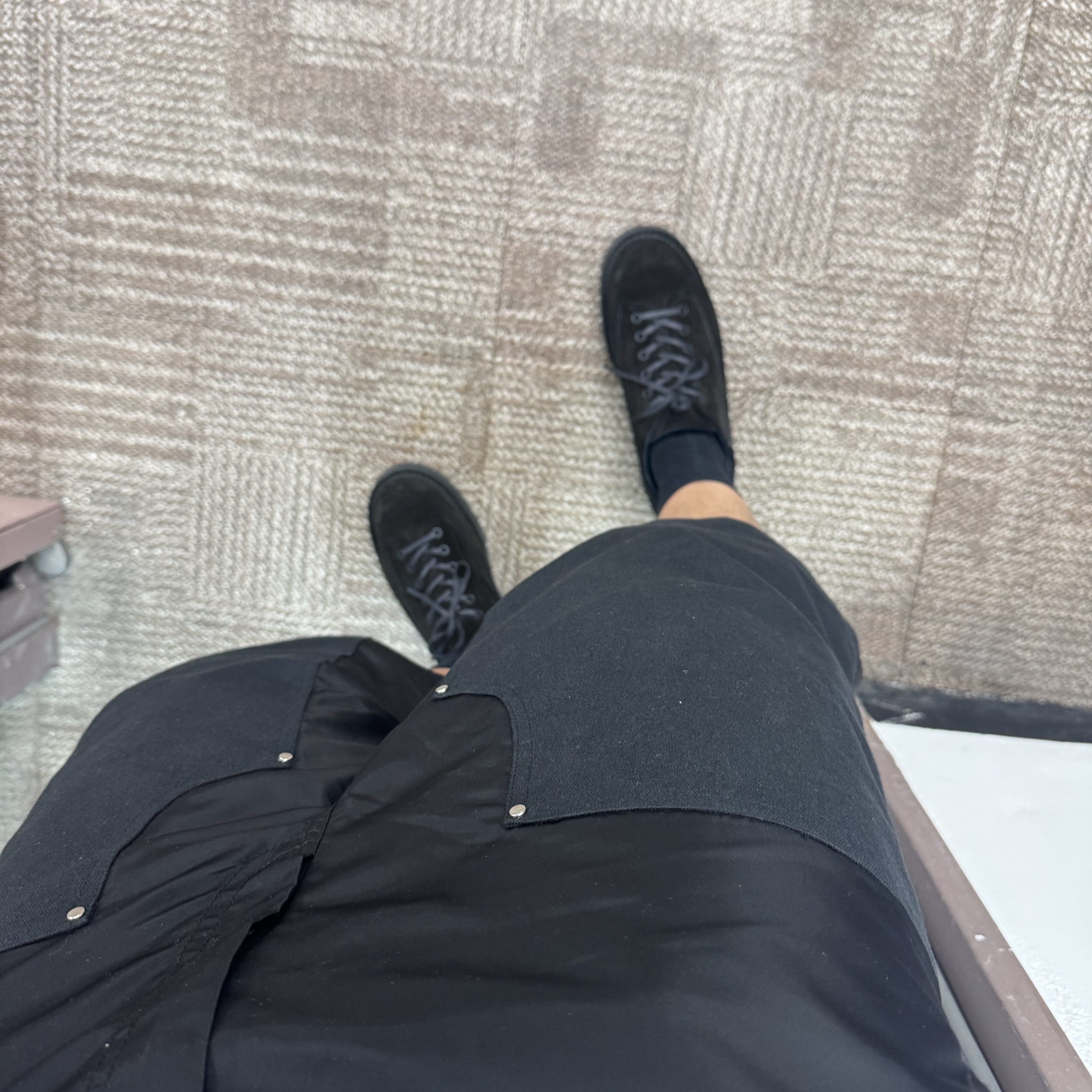 [KREAM 단독] INSSENSE Parachute Double Knee Carpenter Pants Black 착용 스타일