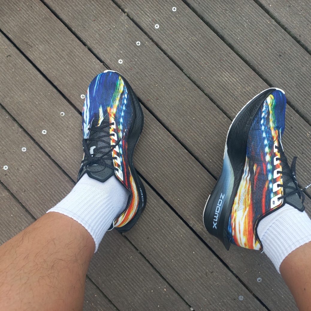 Nike ZoomX Vaporfly Next% 4 Premium Multi Color White 착용 스타일 - 1