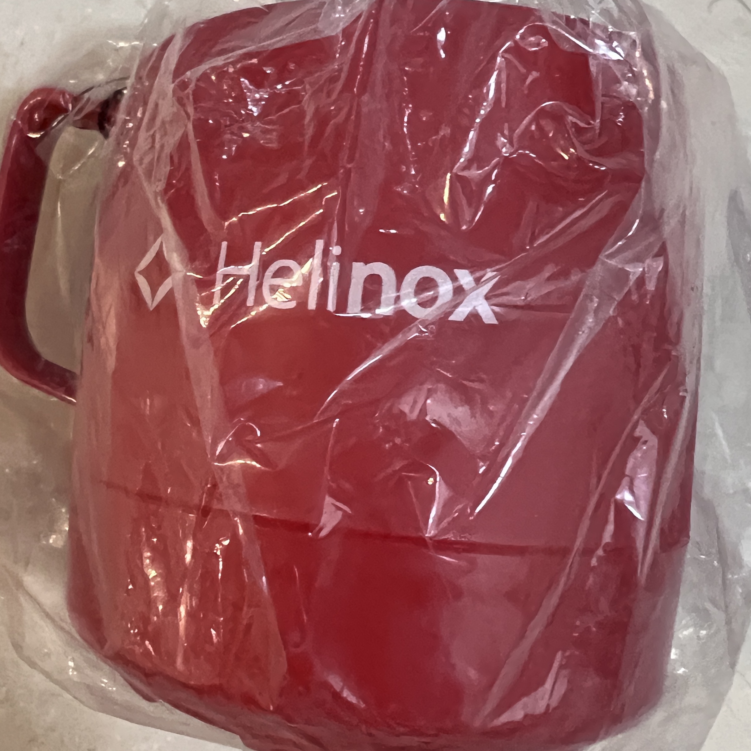 Helinox x Nike SNKRS Lounge Souvenir Dinex Mug Red 착용 스타일