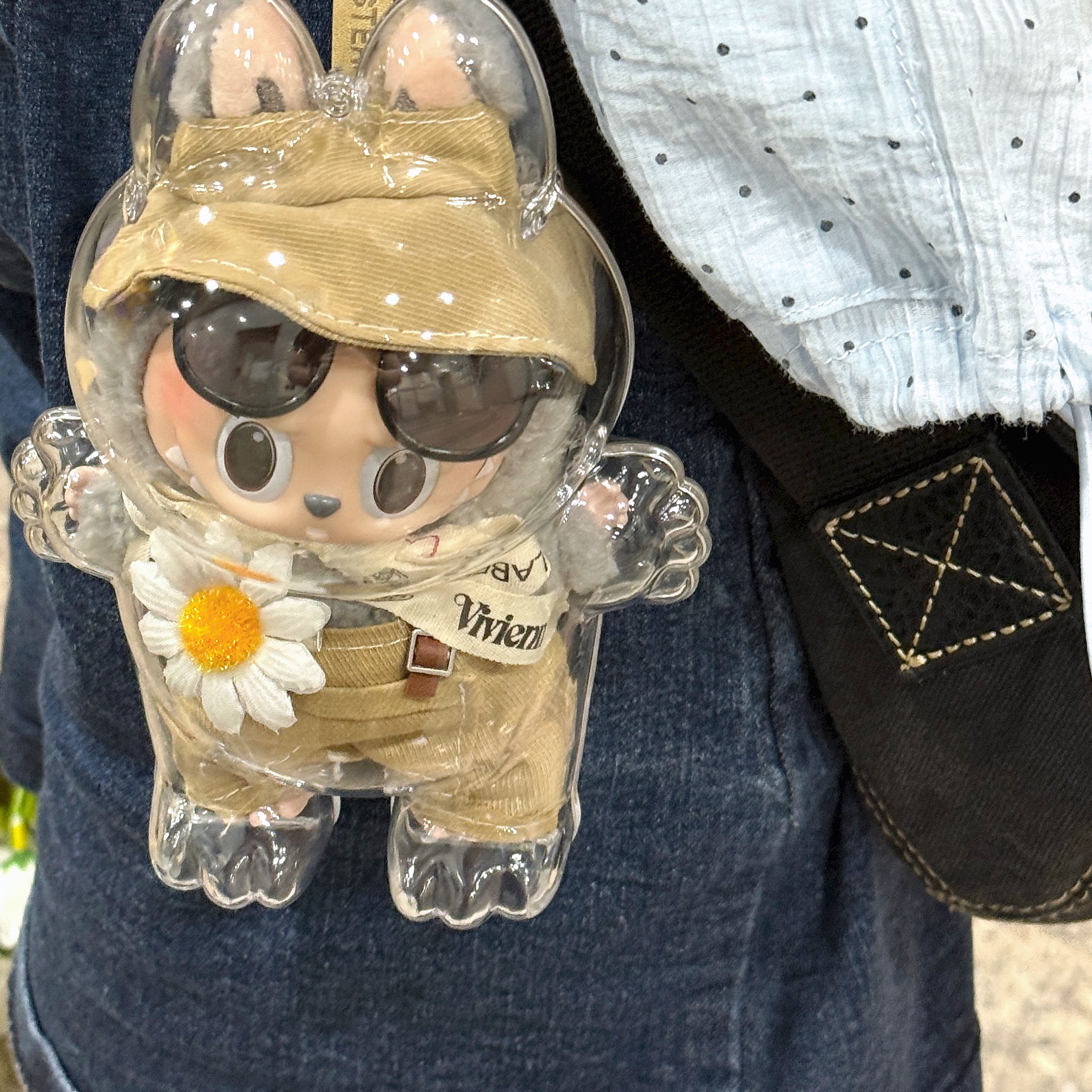 Pop Mart Labubu The Monsters Labubu Tasty Macarons Series Sesame Bean Keyring (Opened Case) 착용 스타일 - 2