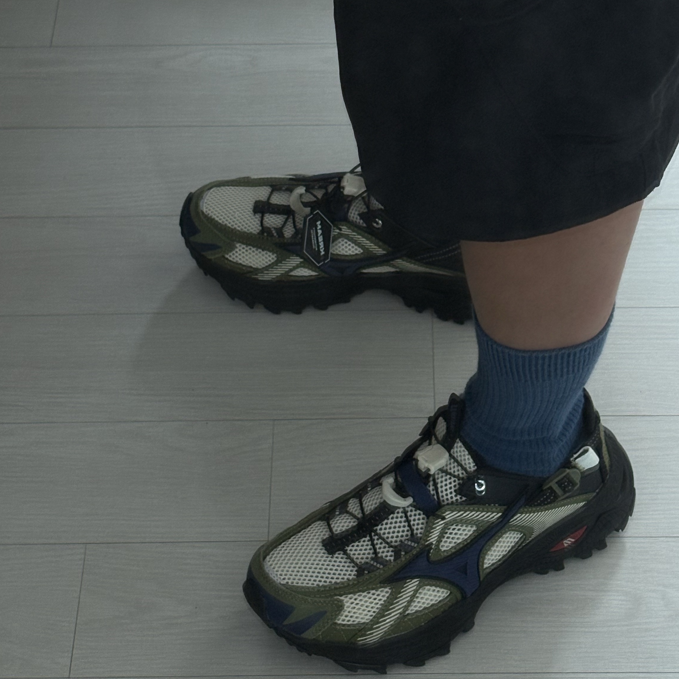 Mizuno Racer Trail SE Khaki 착용 스타일
