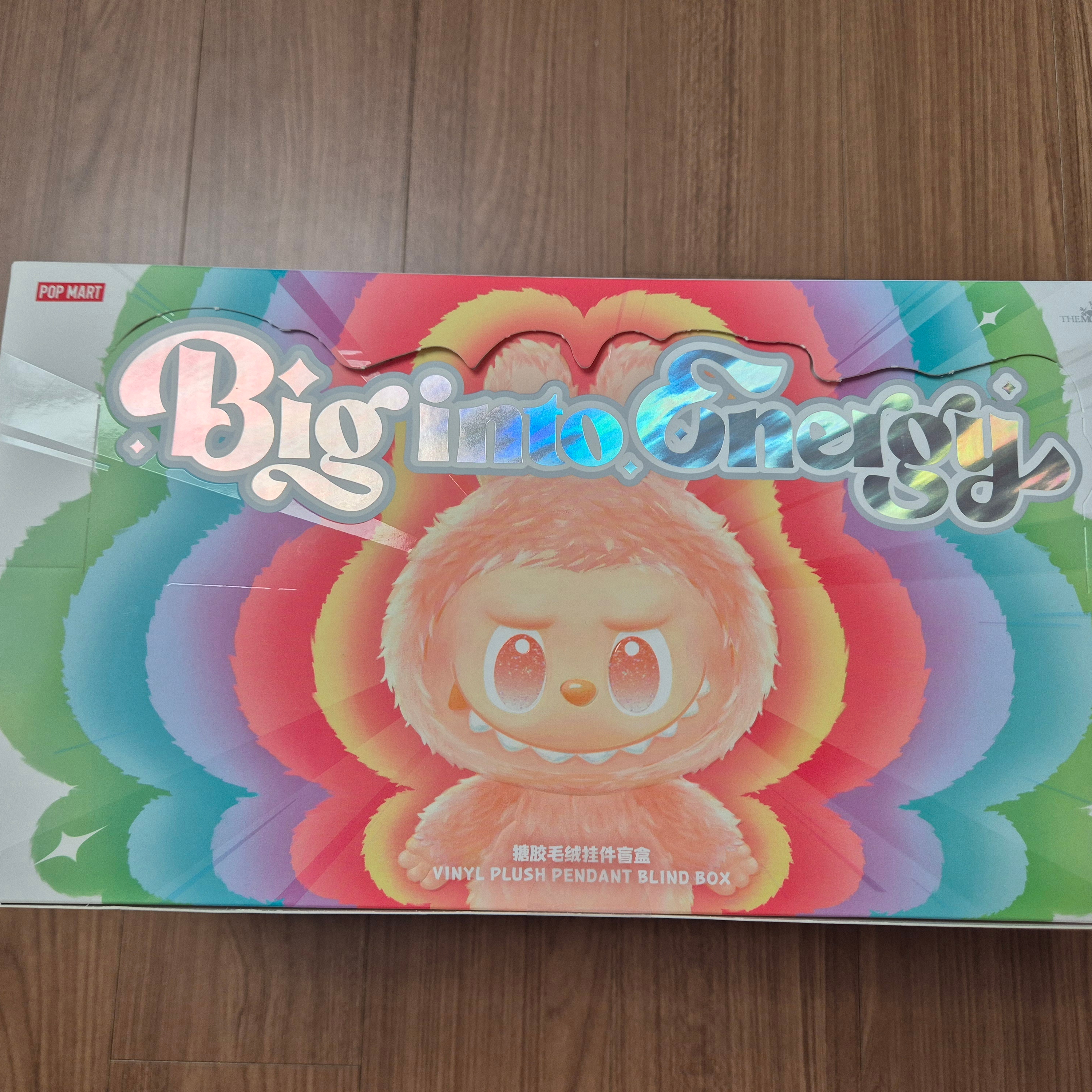 Pop Mart Labubu The Monsters Highlight Series Sealed Case (6 Blind Boxes) 착용 스타일 - 1