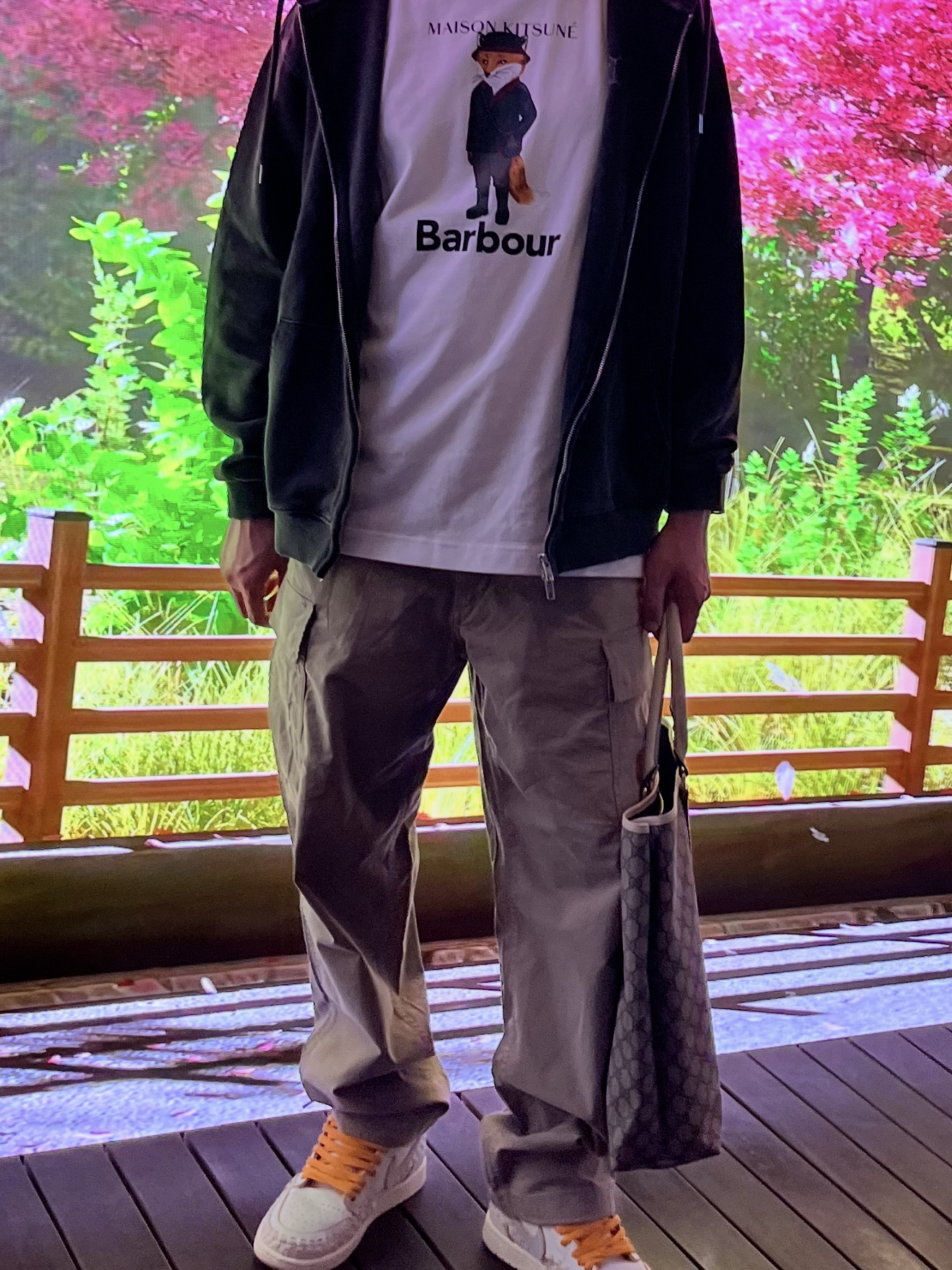 Barbour x Maison Kitsune Beaufort Fox T-Shirt White, Jordan 1 x Bephies Beauty Supply x Union Retro High OG SP Summer '96 착용 스타일