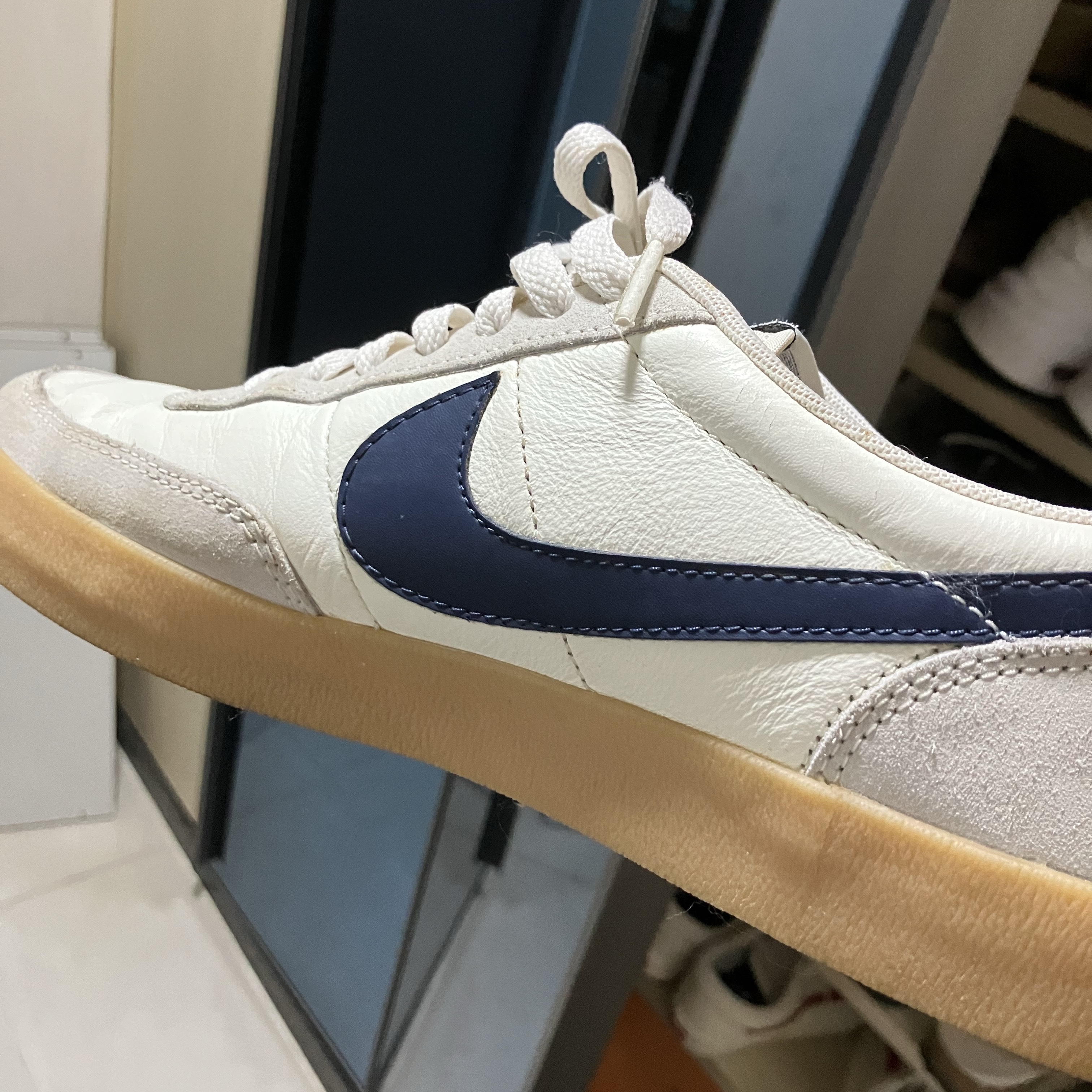 Nike x J.Crew Killshot 2 Sail Midnight Navy 착용 스타일
