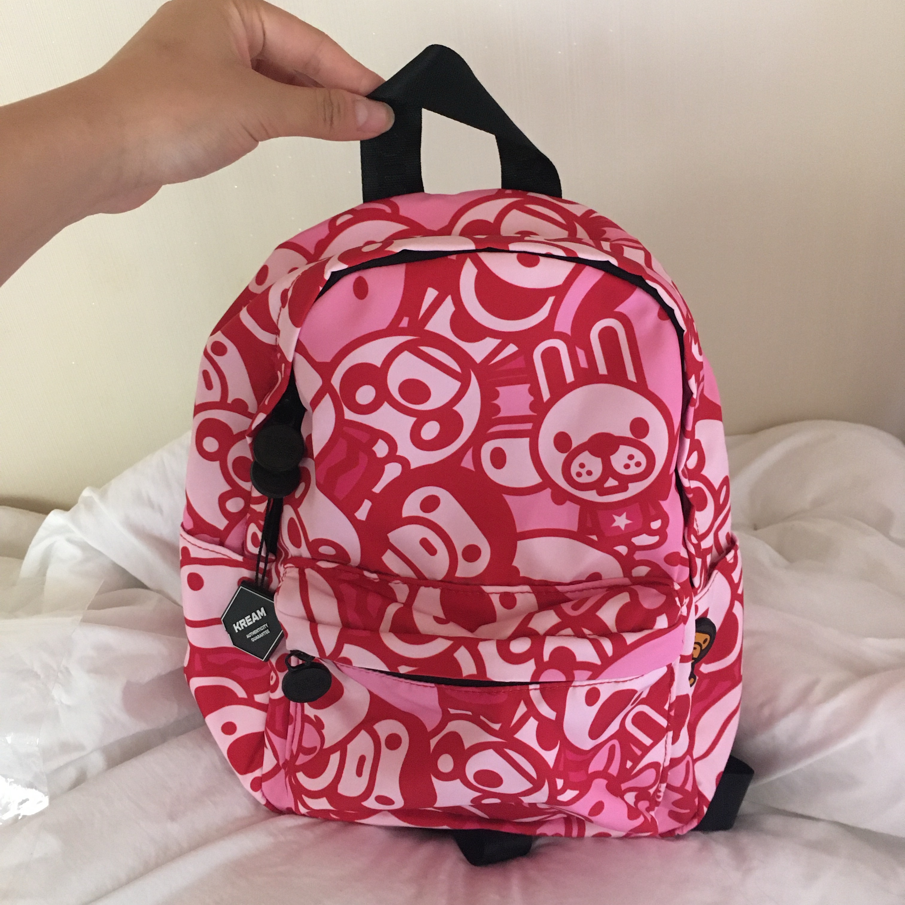 BAPE Baby Milo Soft Mini Backpack Pink 착용 스타일