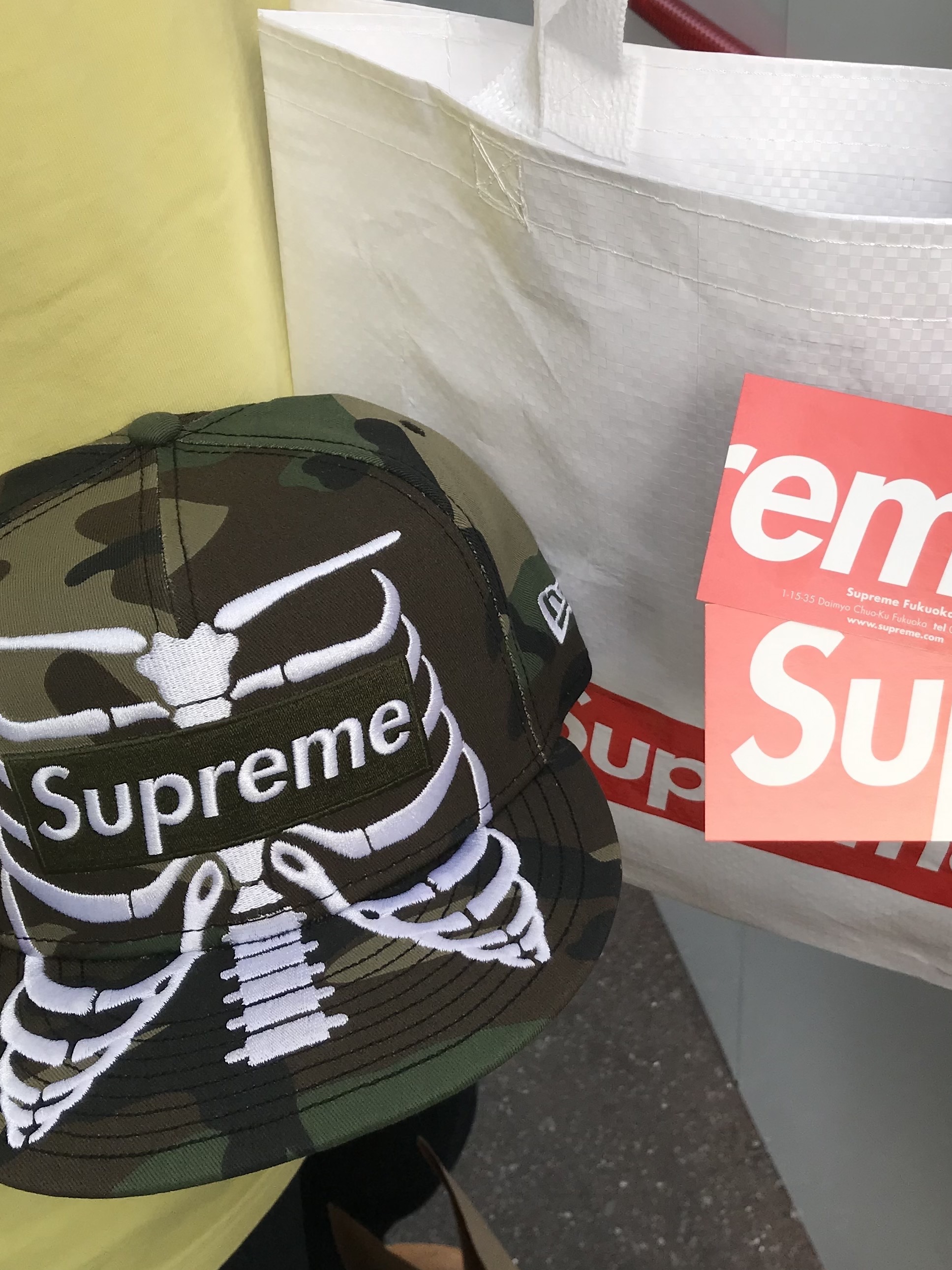 Timberland Premium 6 inch Waterproof Boot Wheat Nubuck - Wide, Supreme Bones Box Logo New Era Woodland Camo - 25SS 착용 스타일 - 2
