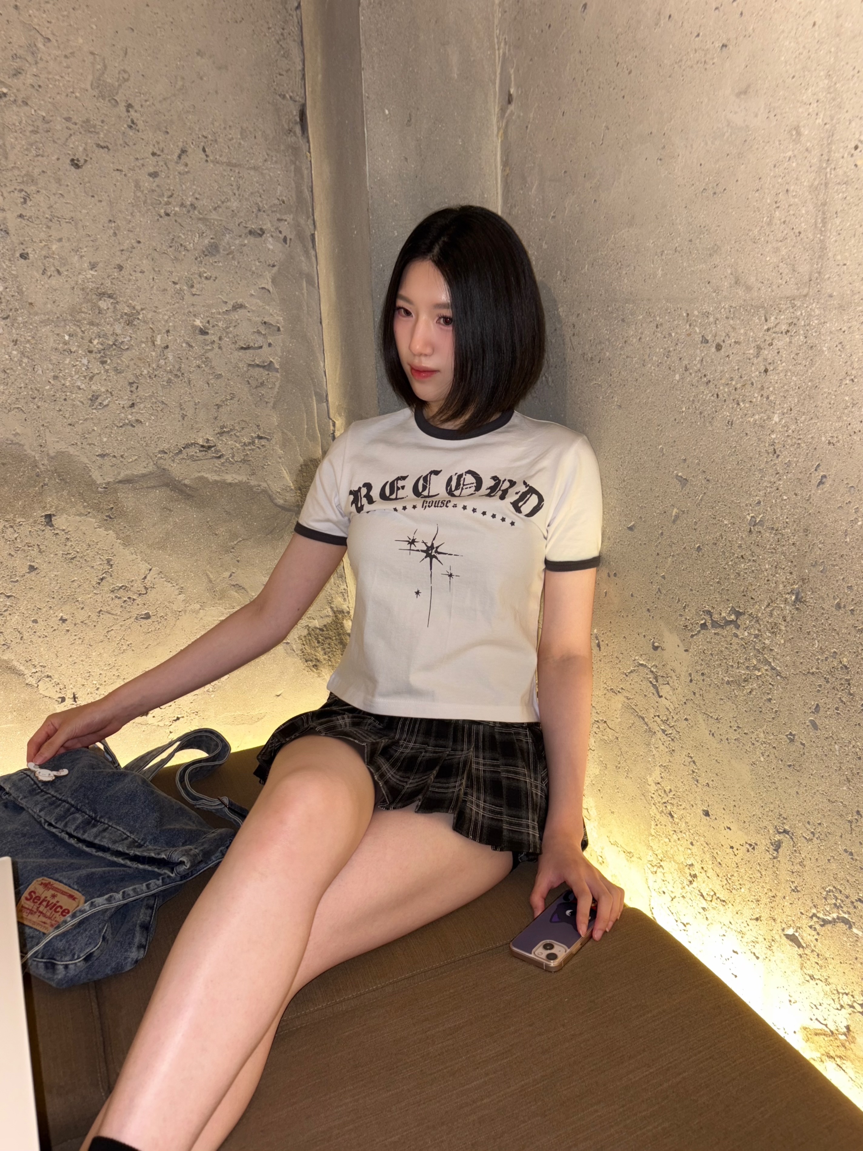 SLOW RECORD HOUSE Unisex RECORD Ringer Tee White 착용 스타일 - 2