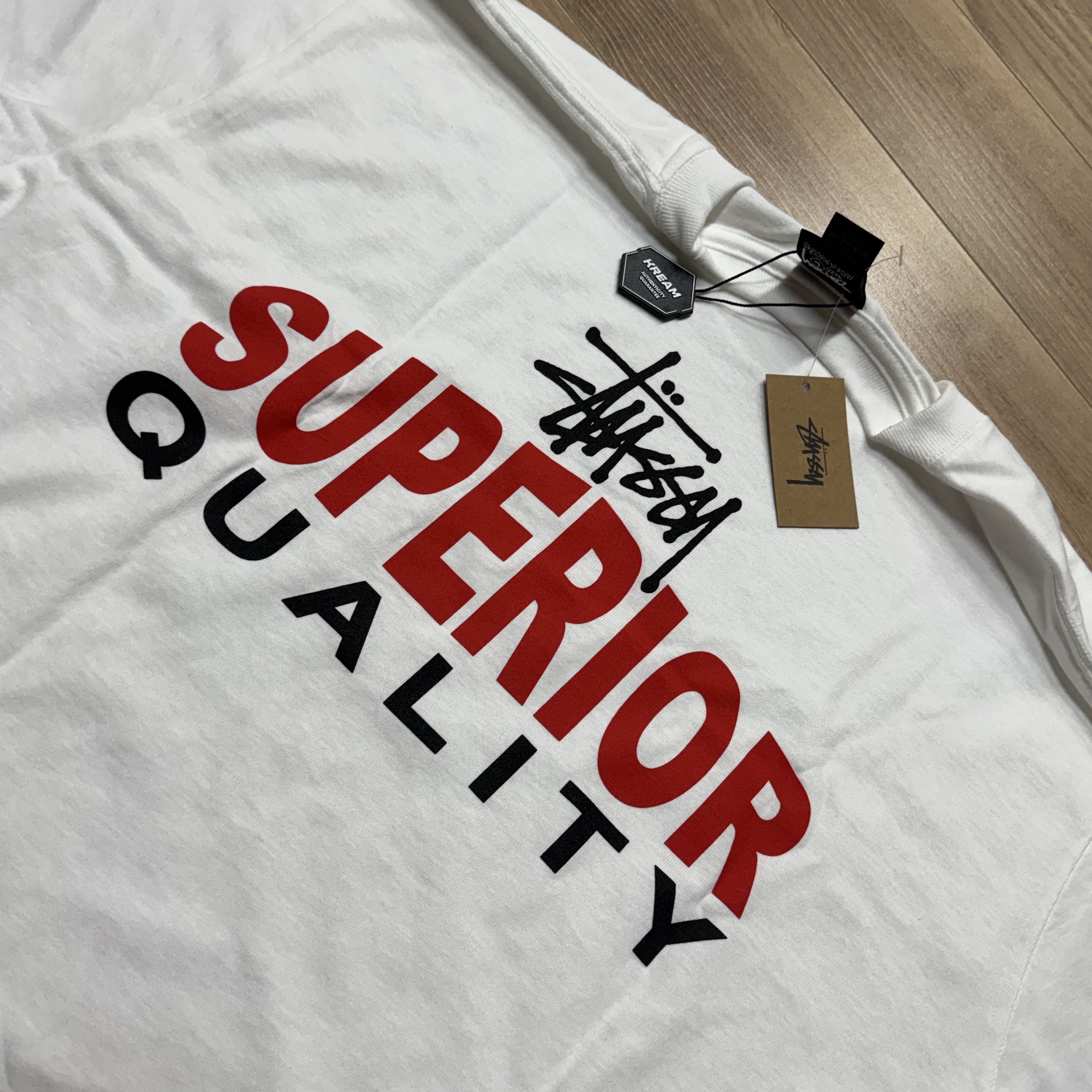 Stussy Superior Quality T-Shirt White 착용 스타일