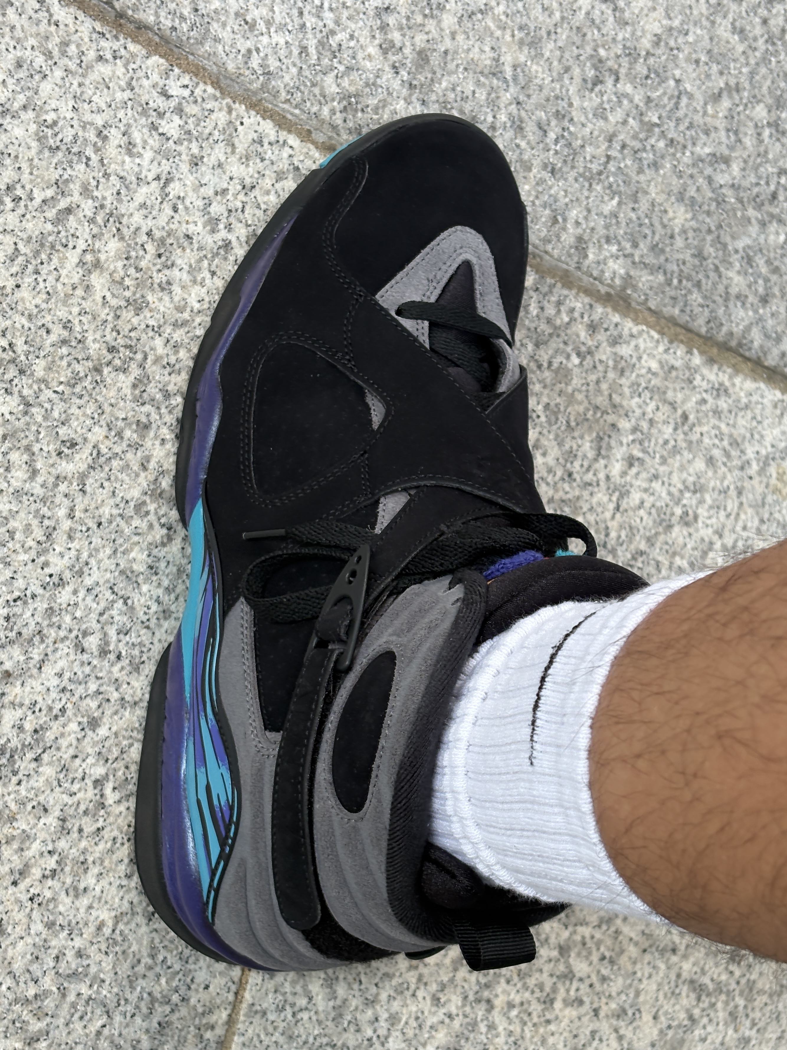 Jordan 8 Retro Aqua 2025 착용 스타일