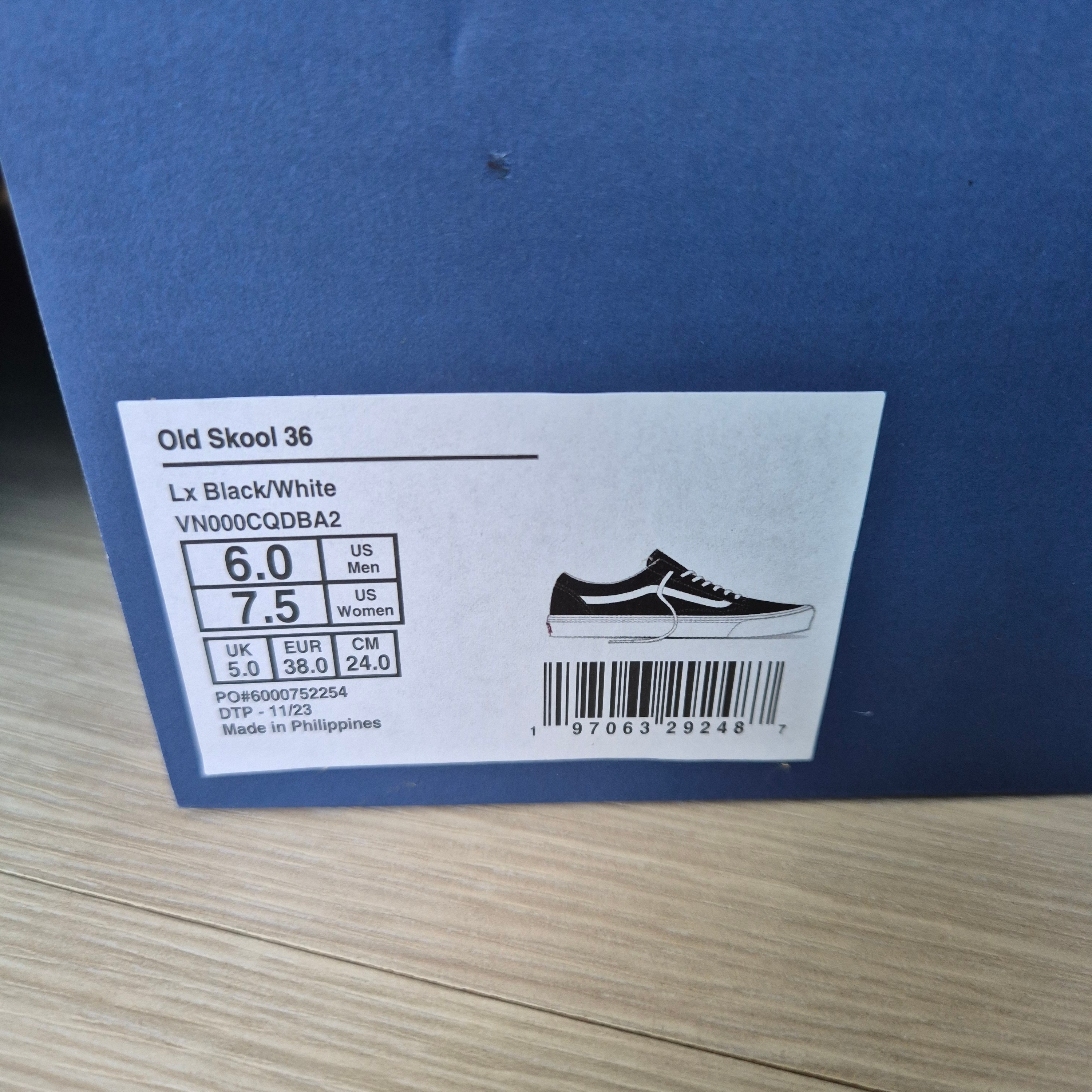 Vans Old Skool 36 LX Black White 착용 스타일 - 3