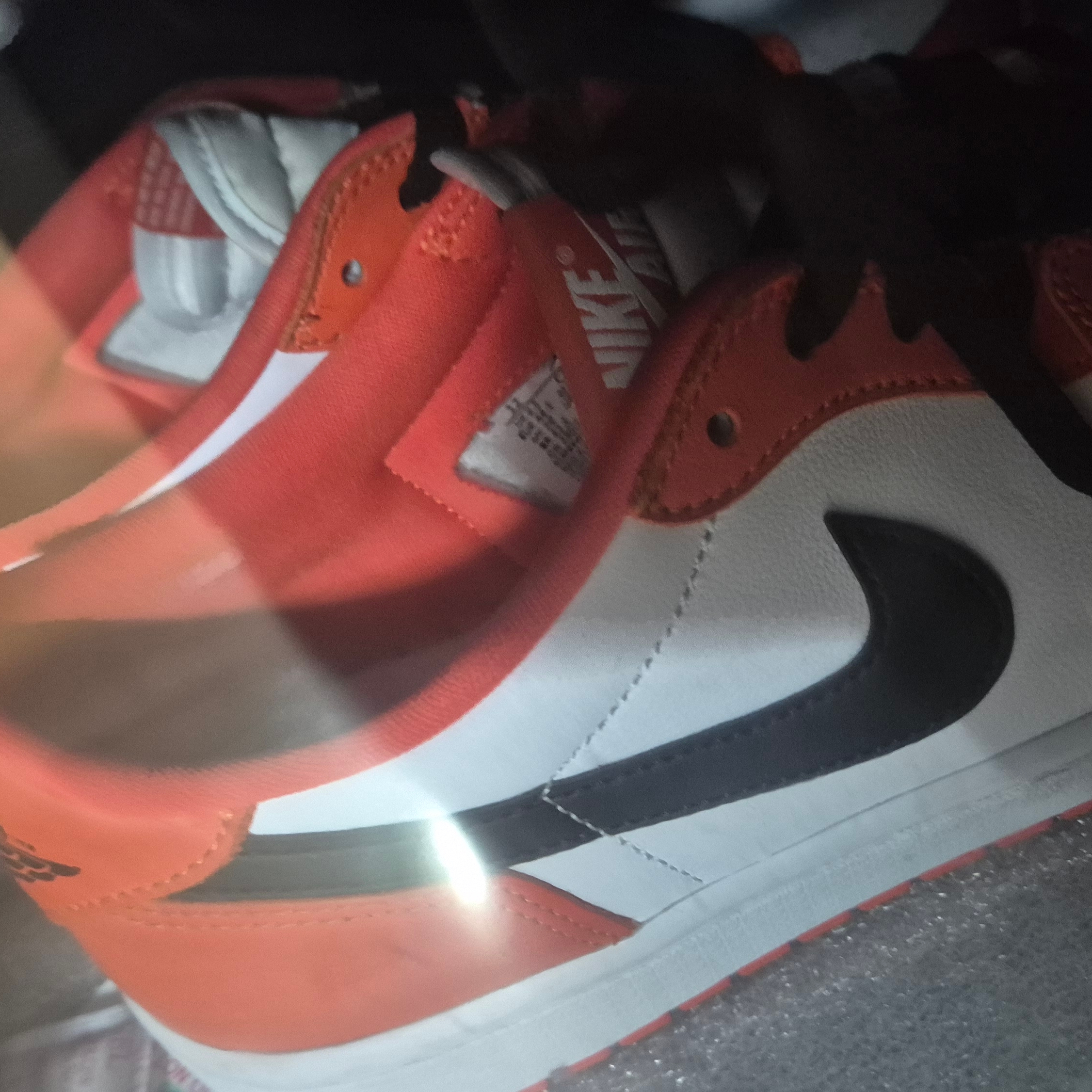 Jordan 1 Low OG Starfish 착용 스타일