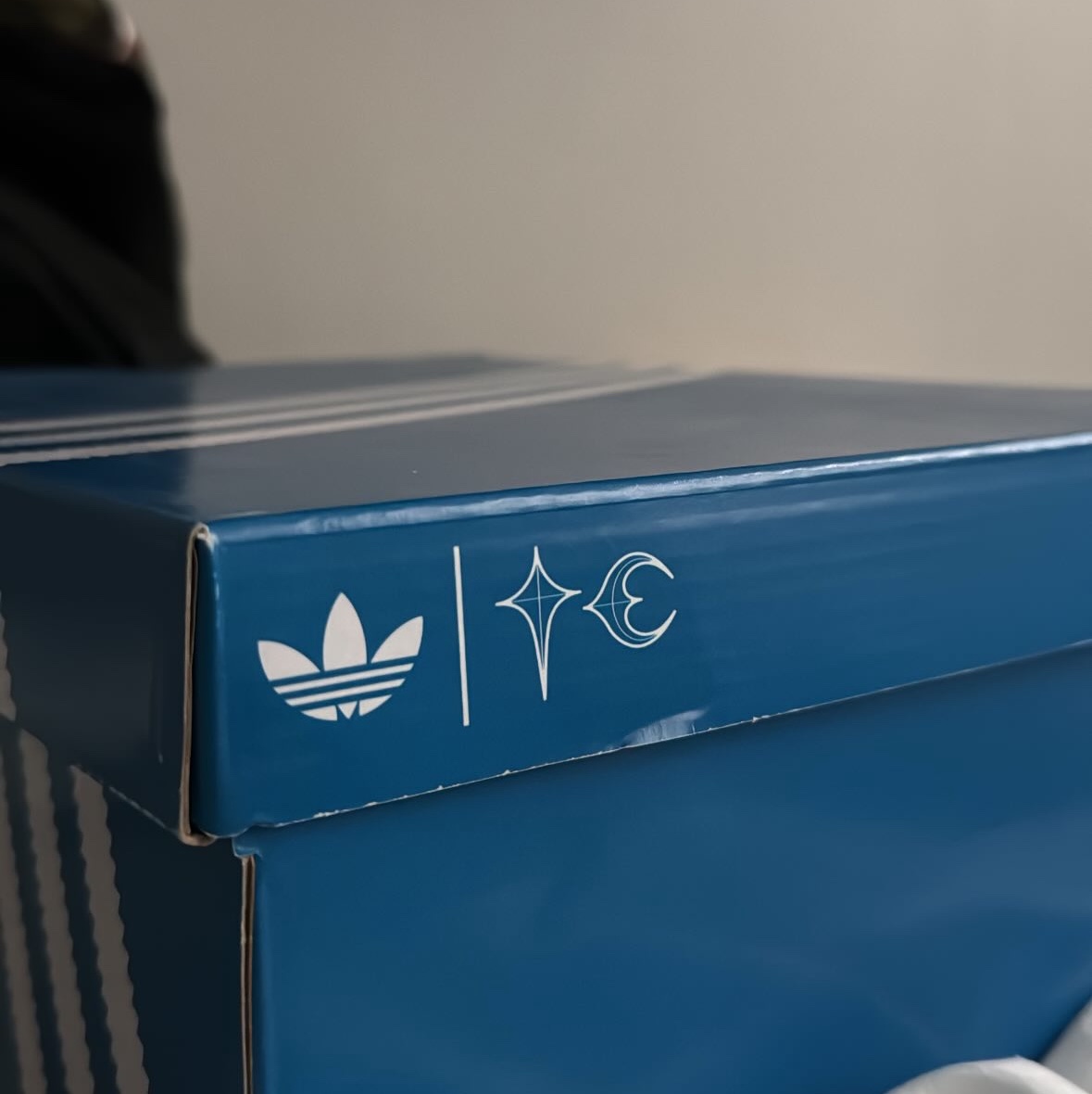 Adidas x Thug Club Adiracer Hi Focus Olive Silver Metallic 착용 스타일 - 1