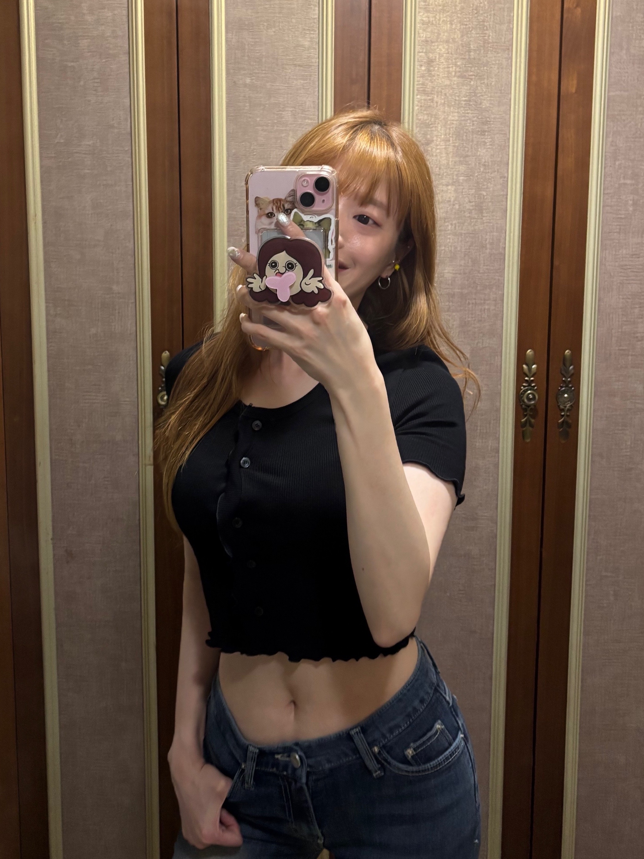 Oofos OOriginal Black 착용 스타일 - 1