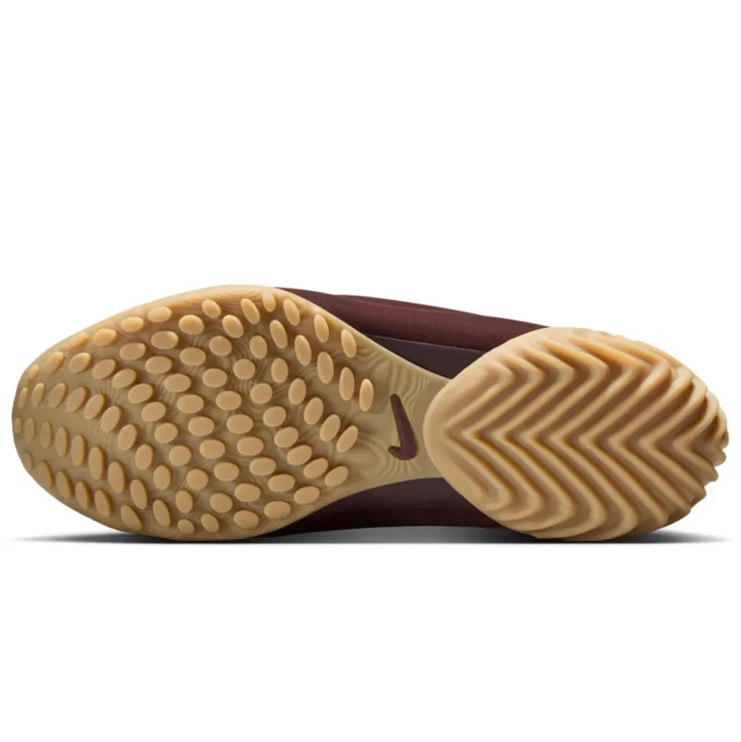(W) Nike Astra Ultra Burgundy Crush Gum Light Brown 착용 스타일 - 4