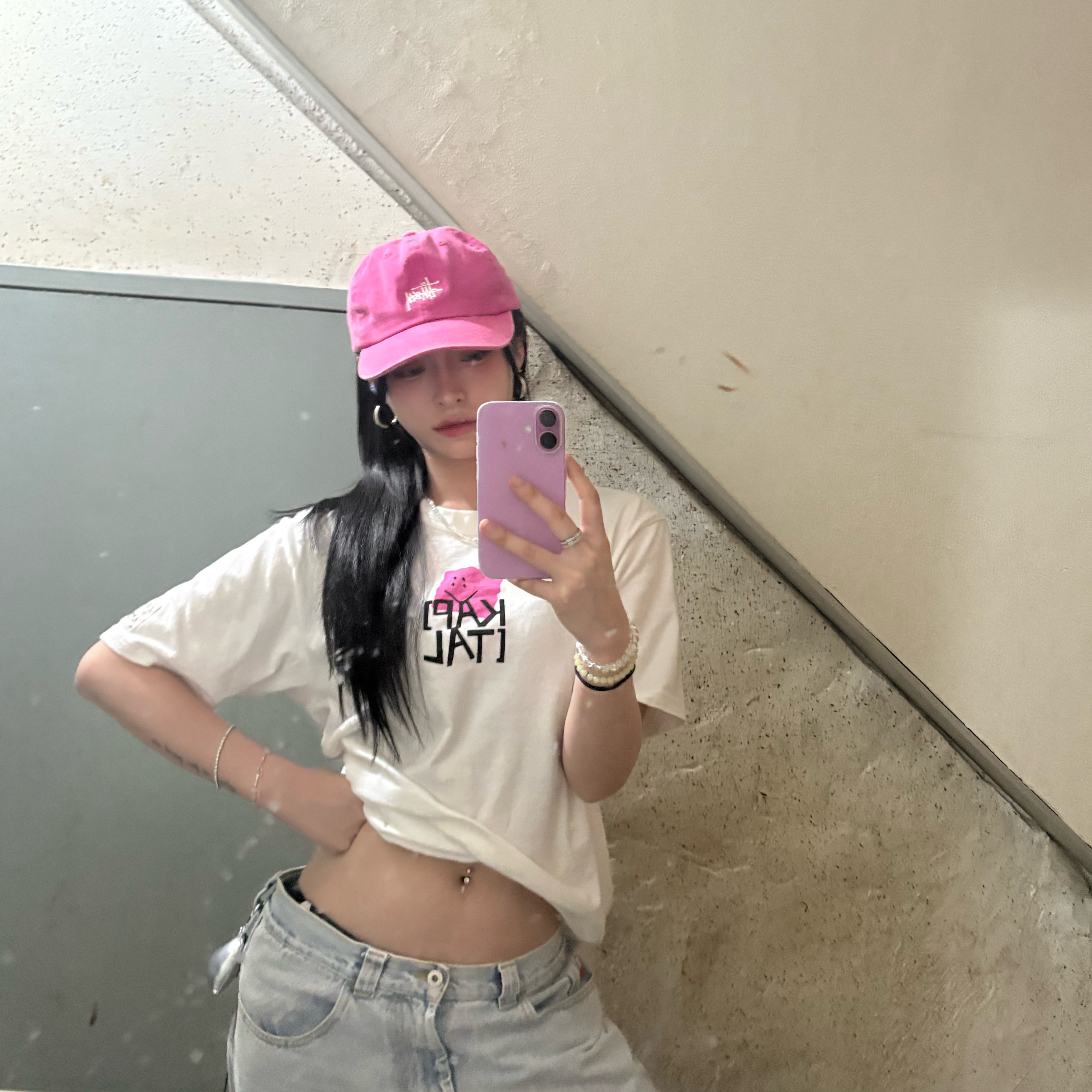 Stussy Washed Stock Low Pro Cap Magenta, Kapital 20 Tenjiku Rookie Crew T-Shirt Peckish Kap Pt Pink 착용 스타일 - 1