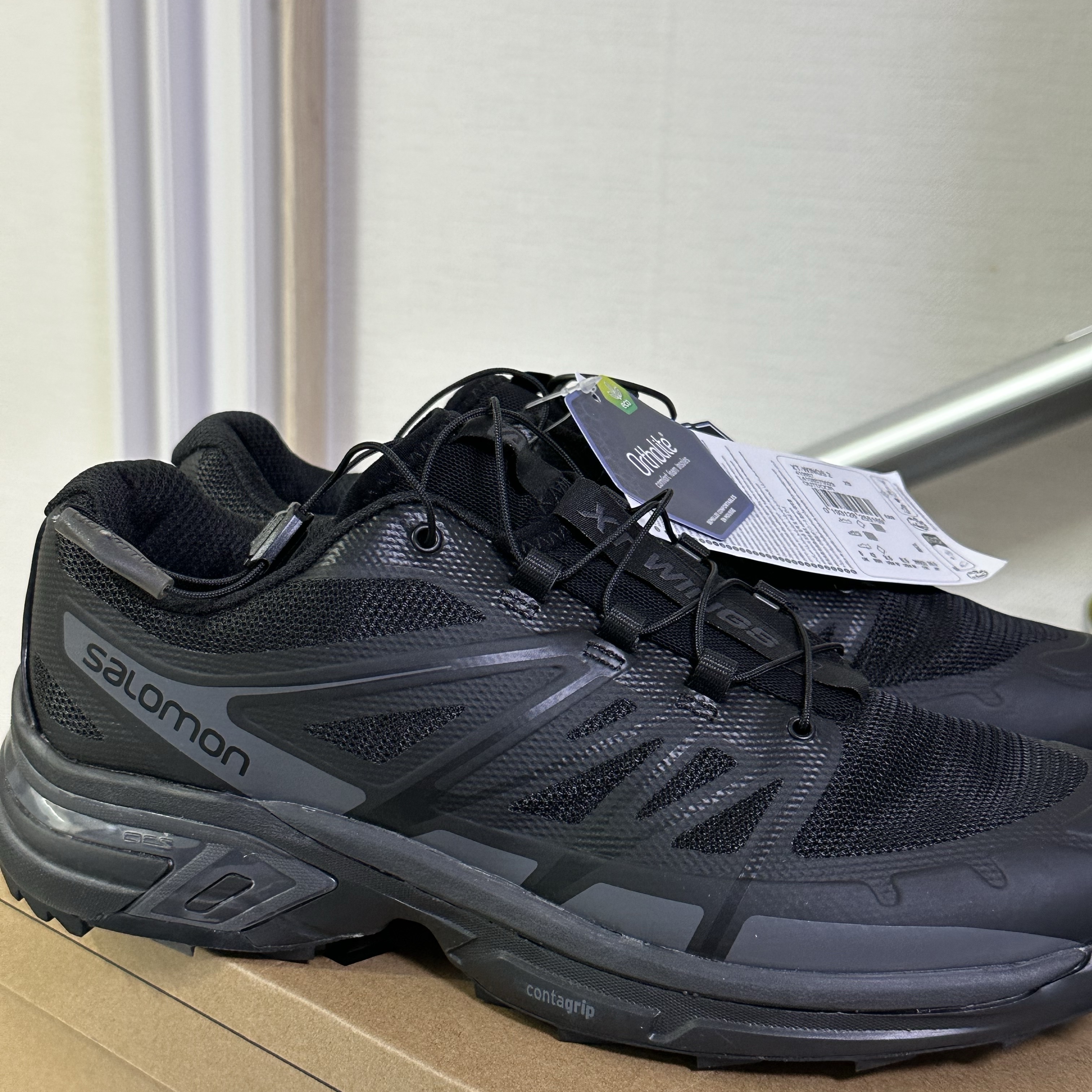Salomon XT-Wings 2 ADV Black 착용 스타일