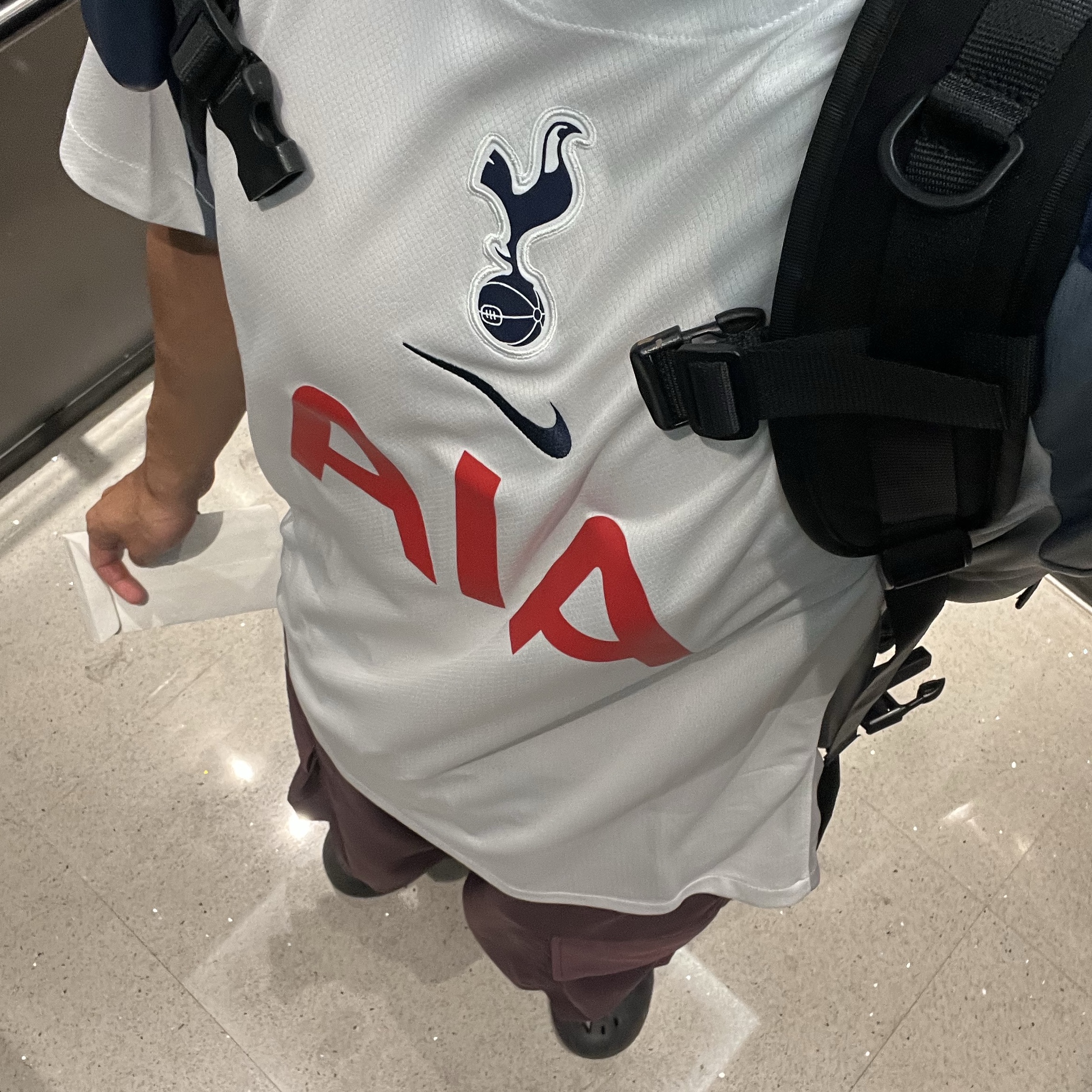 Nike Tottenham Hotspur 2025/26 Stadium Home Dri-Fit Football Replica Jersey White Light Iron Ore (Non Marking Ver.) 착용 스타일 - 1