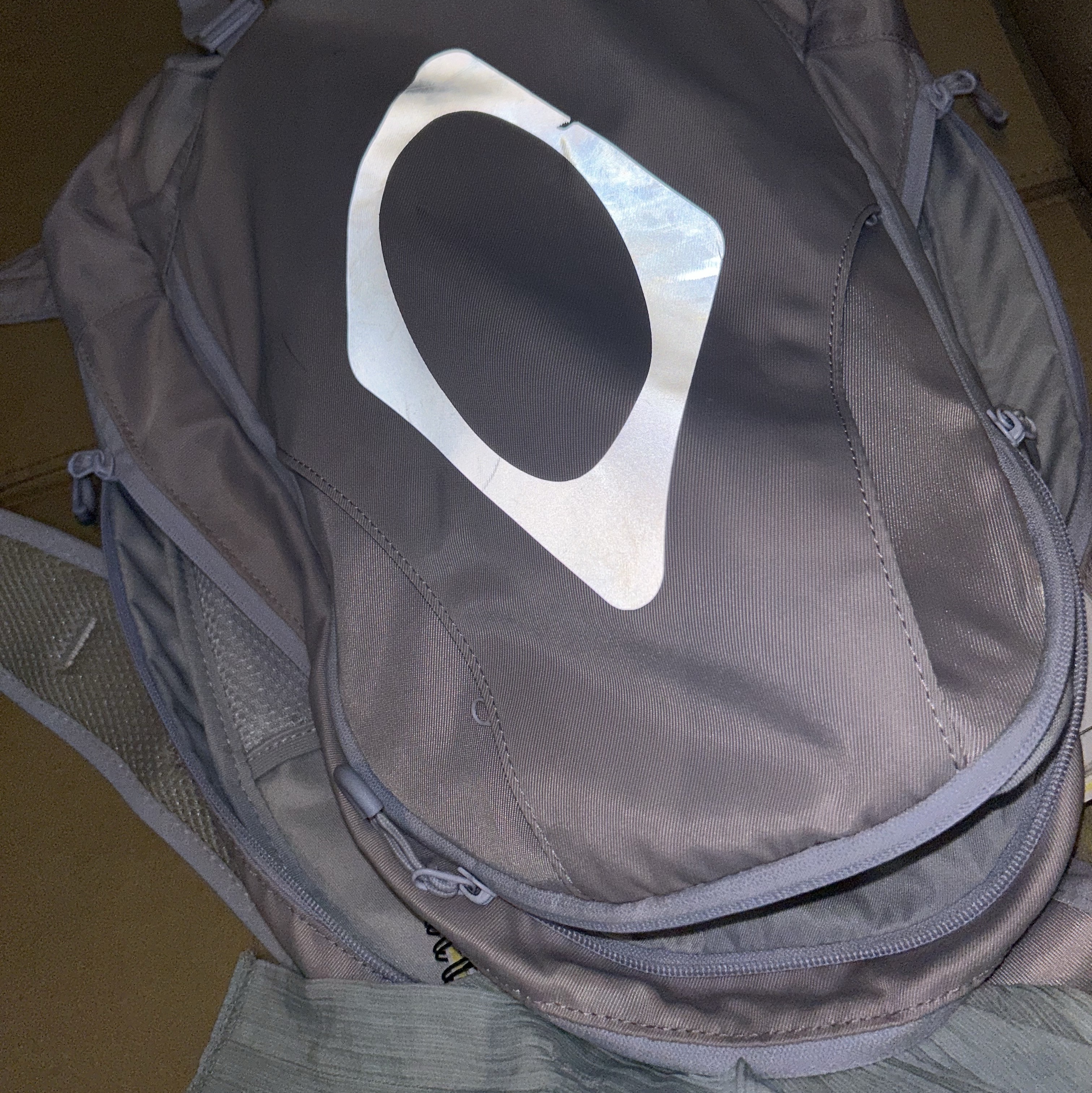 Mischief Rhombus Mountain Backpack Lavender 착용 스타일