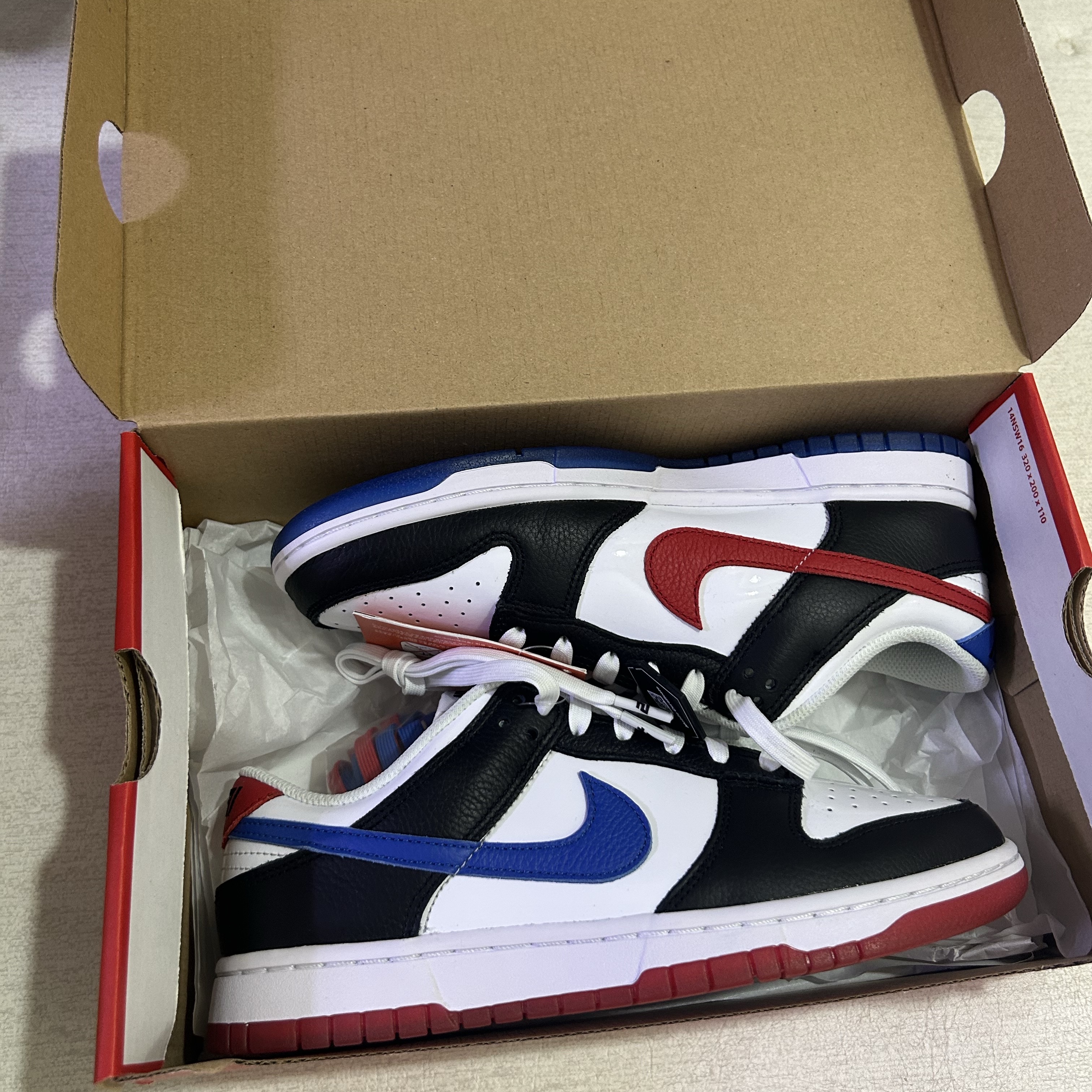 Nike Dunk Low SE Seoul 착용 스타일