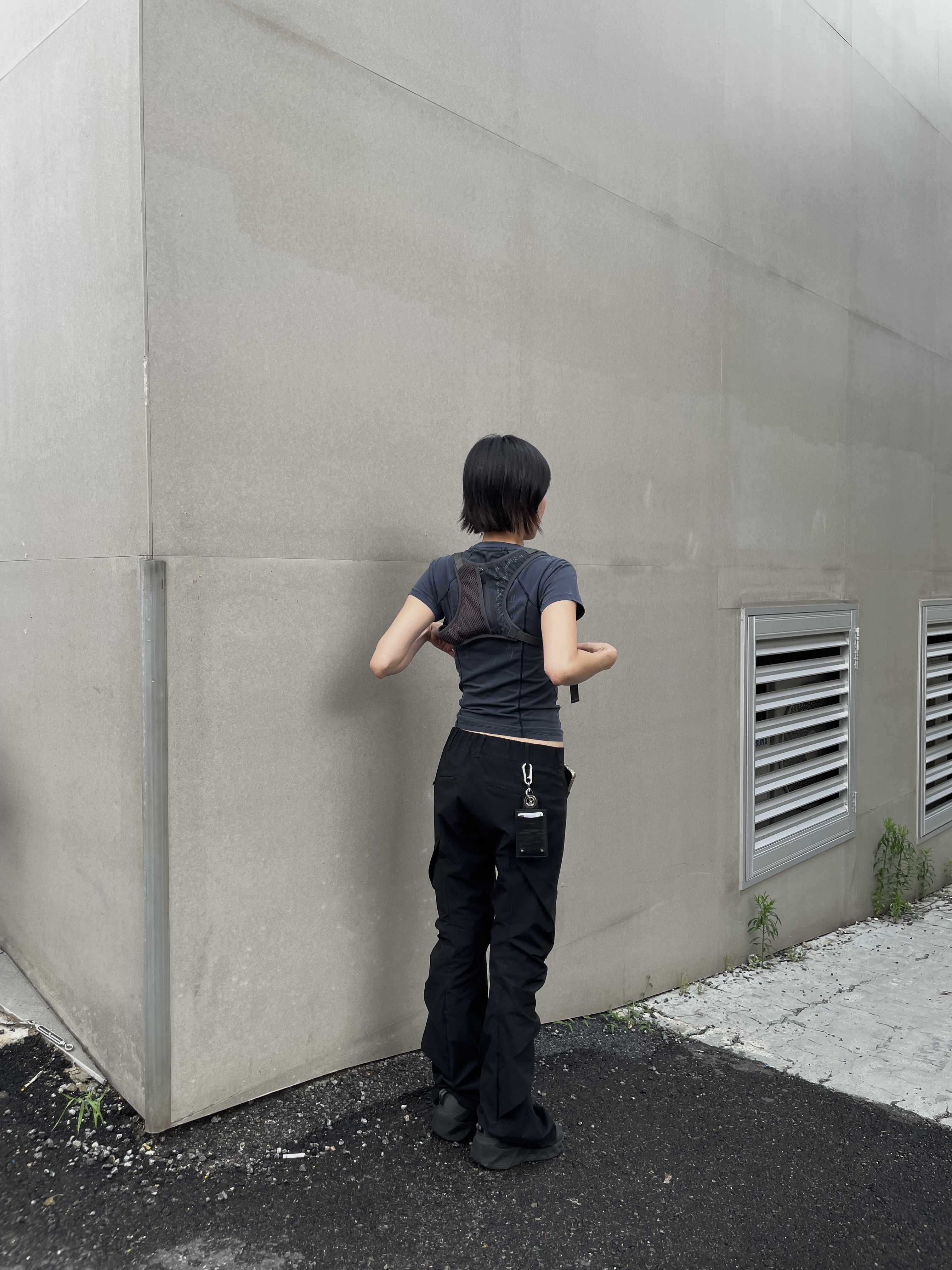 Nike x Hyein Seo Ava Rover Black 착용 스타일 - 4