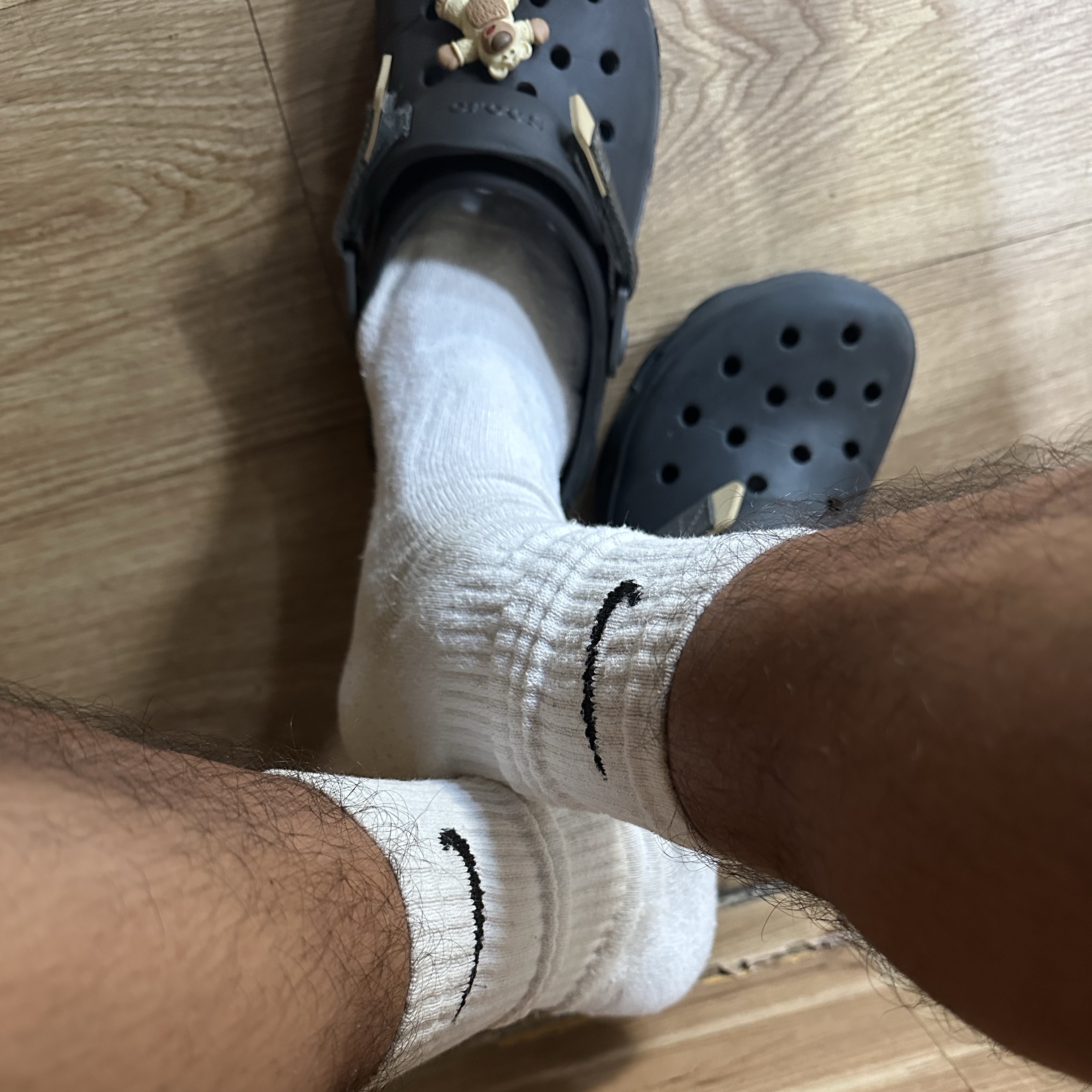 Crocs All Terrain Clog Black 착용 스타일