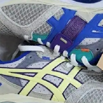 Asics x Bodega Gel-MC Plus Flint Gray 착용 스타일