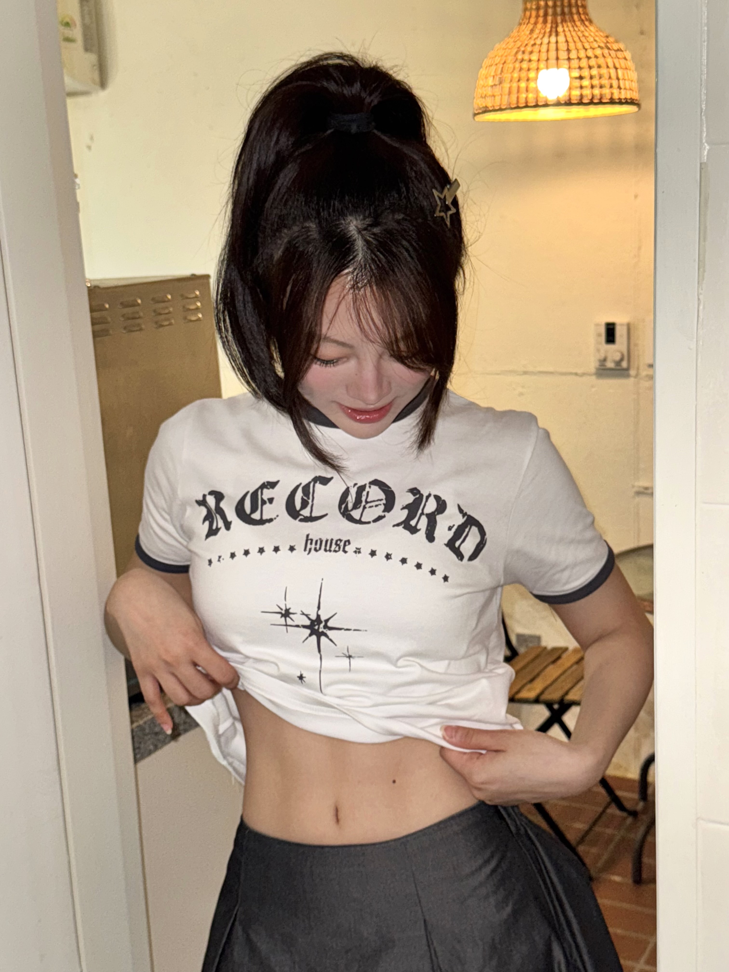 SLOW RECORD HOUSE Unisex RECORD Ringer Tee White 착용 스타일 - 5