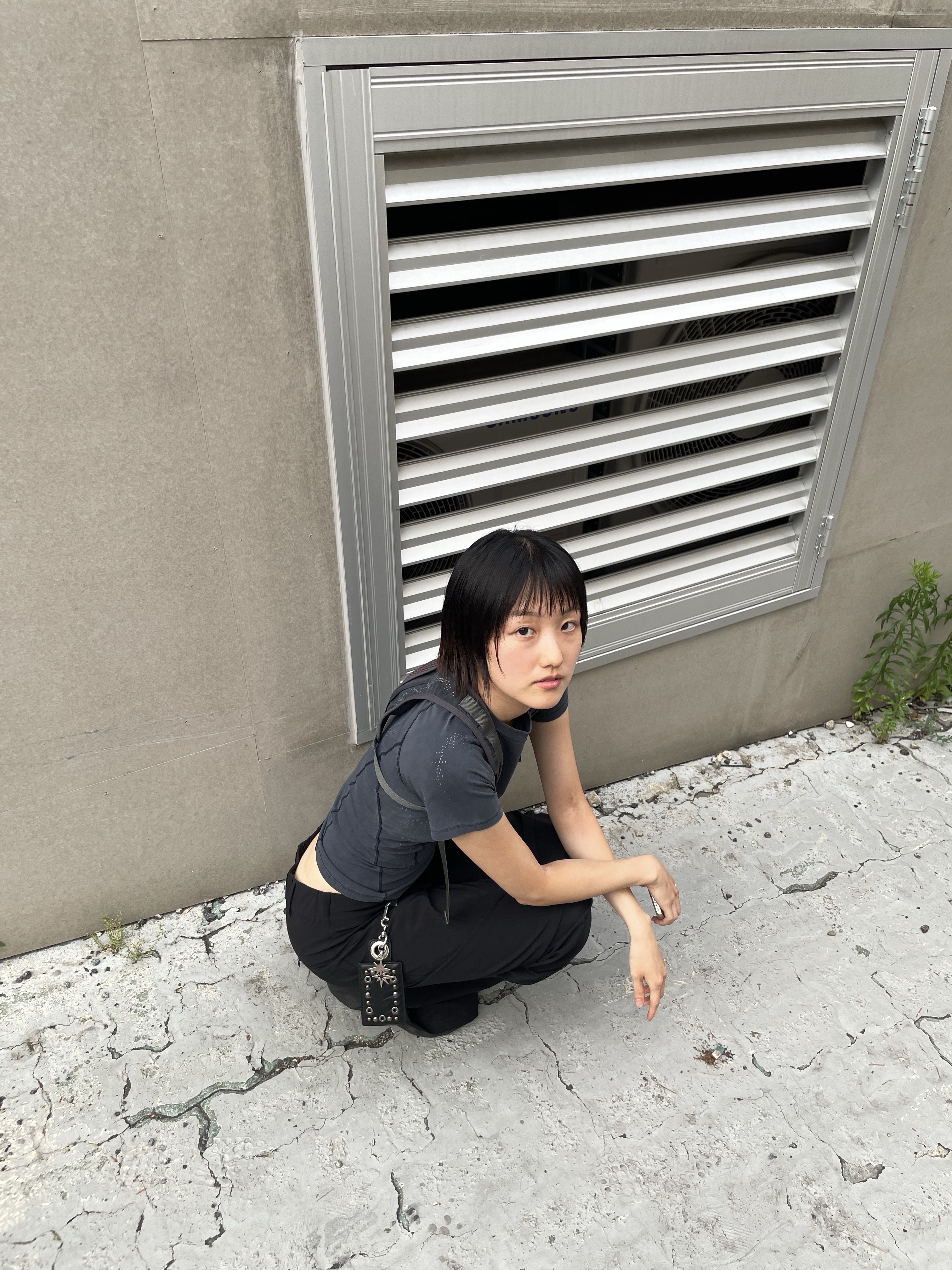 Nike x Hyein Seo Ava Rover Black 착용 스타일 - 2