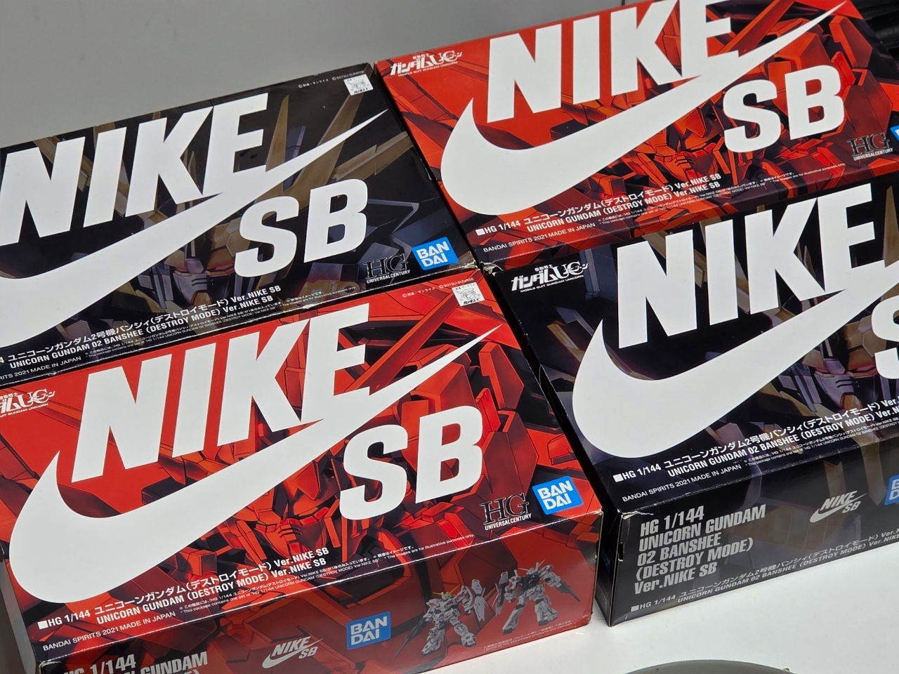 Nike x Gundam SB Dunk High Pro QS Unicorn Banshee, Nike x Gundam SB Dunk High Pro QS Unicorn RX-0 착용 스타일 - 6