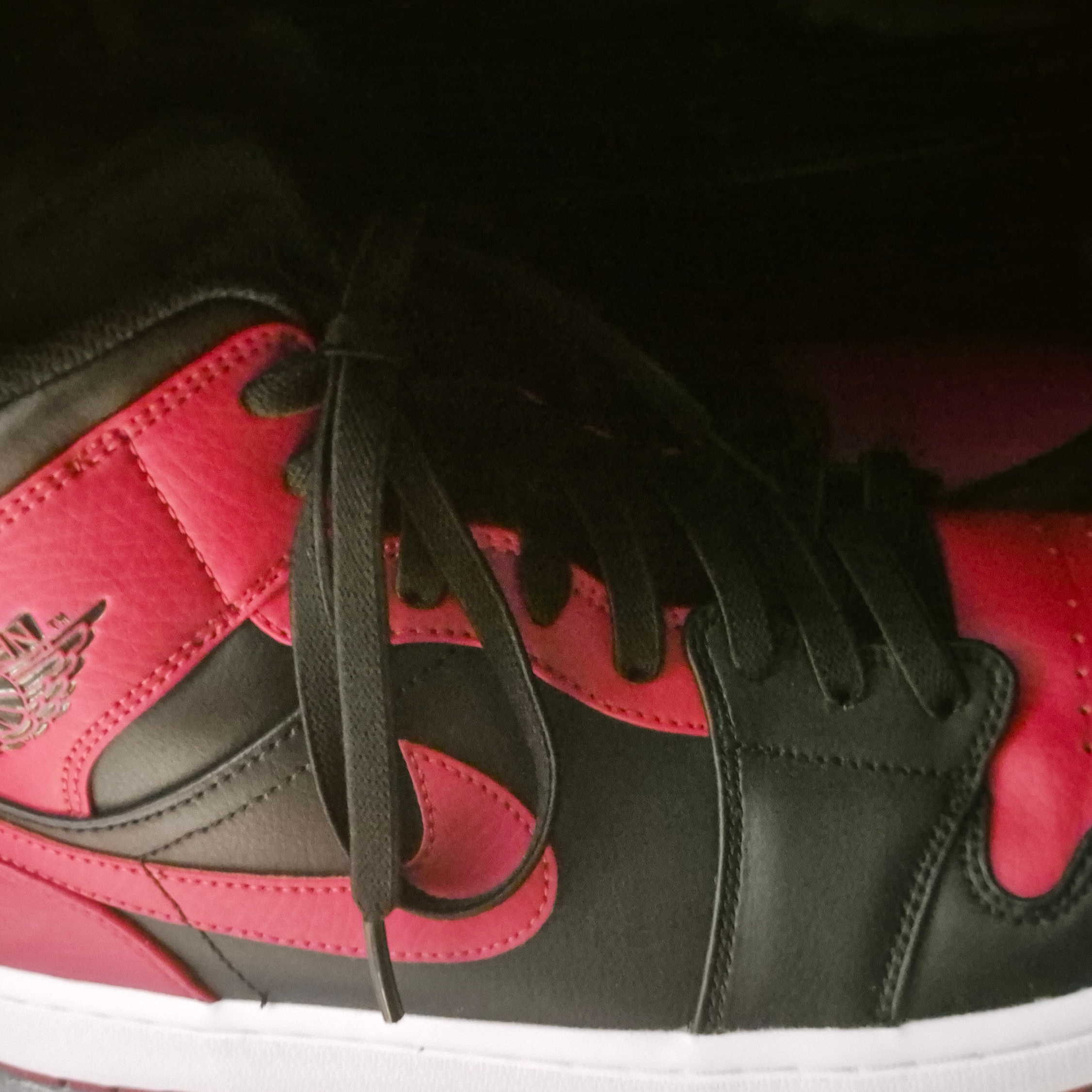 Jordan 1 Mid Bred Banned 2020 착용 스타일