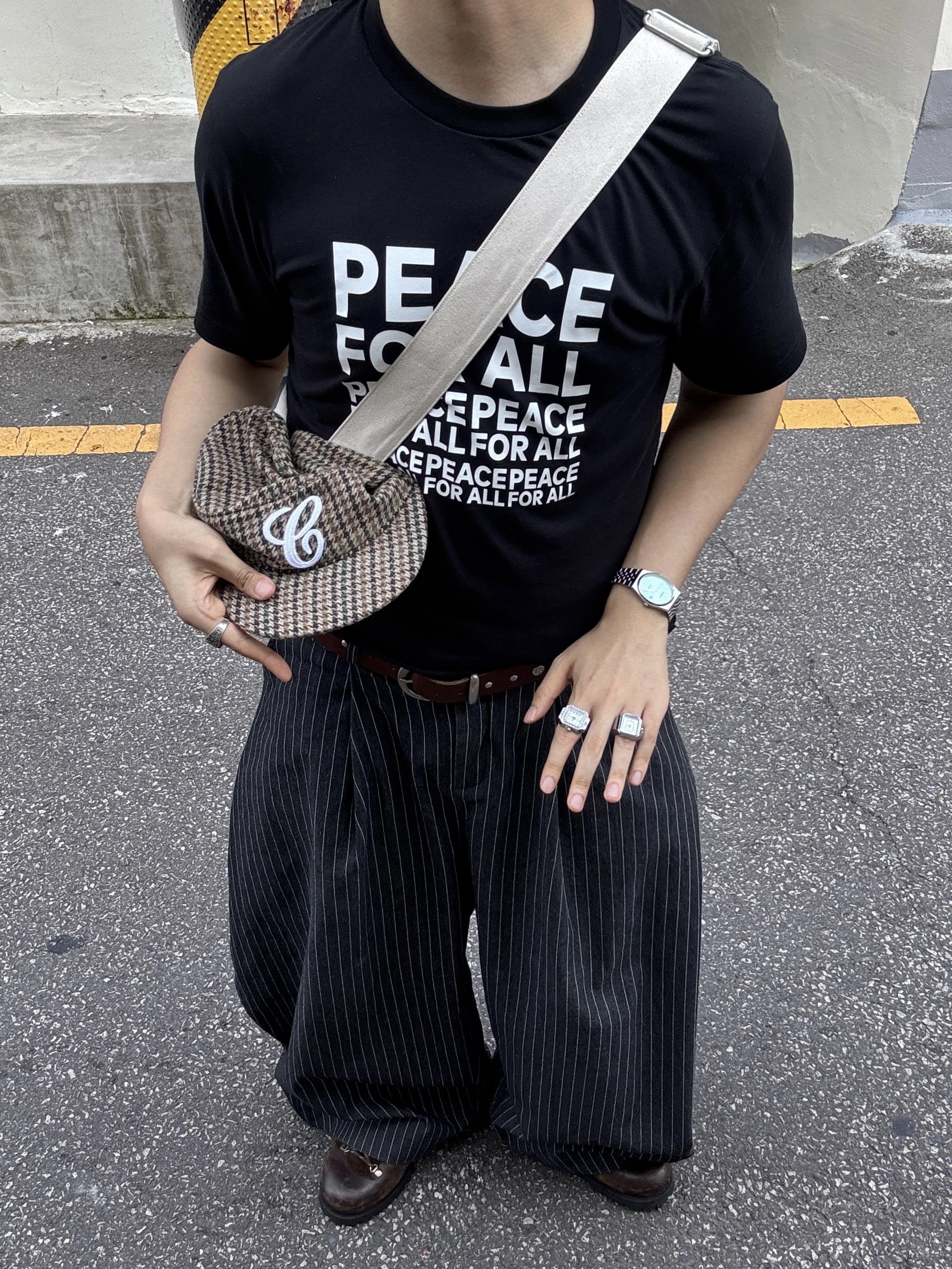 Casio MTP-B145D-2A1V, Stussy Canvas Flight Bag Washed Black 착용 스타일 - 6