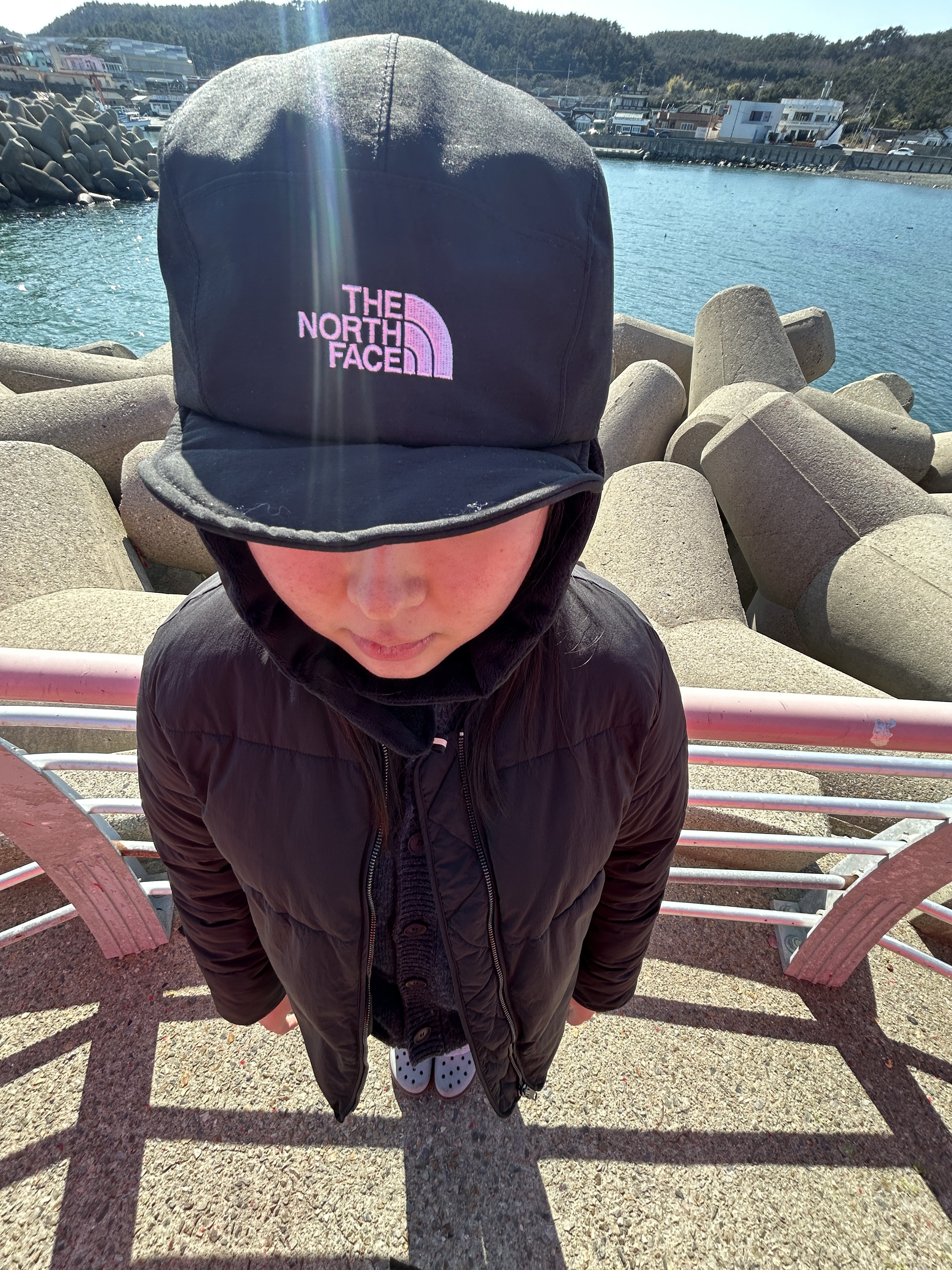 The North Face Gore-Tex Earmuff Cap Black 착용 스타일 - 1