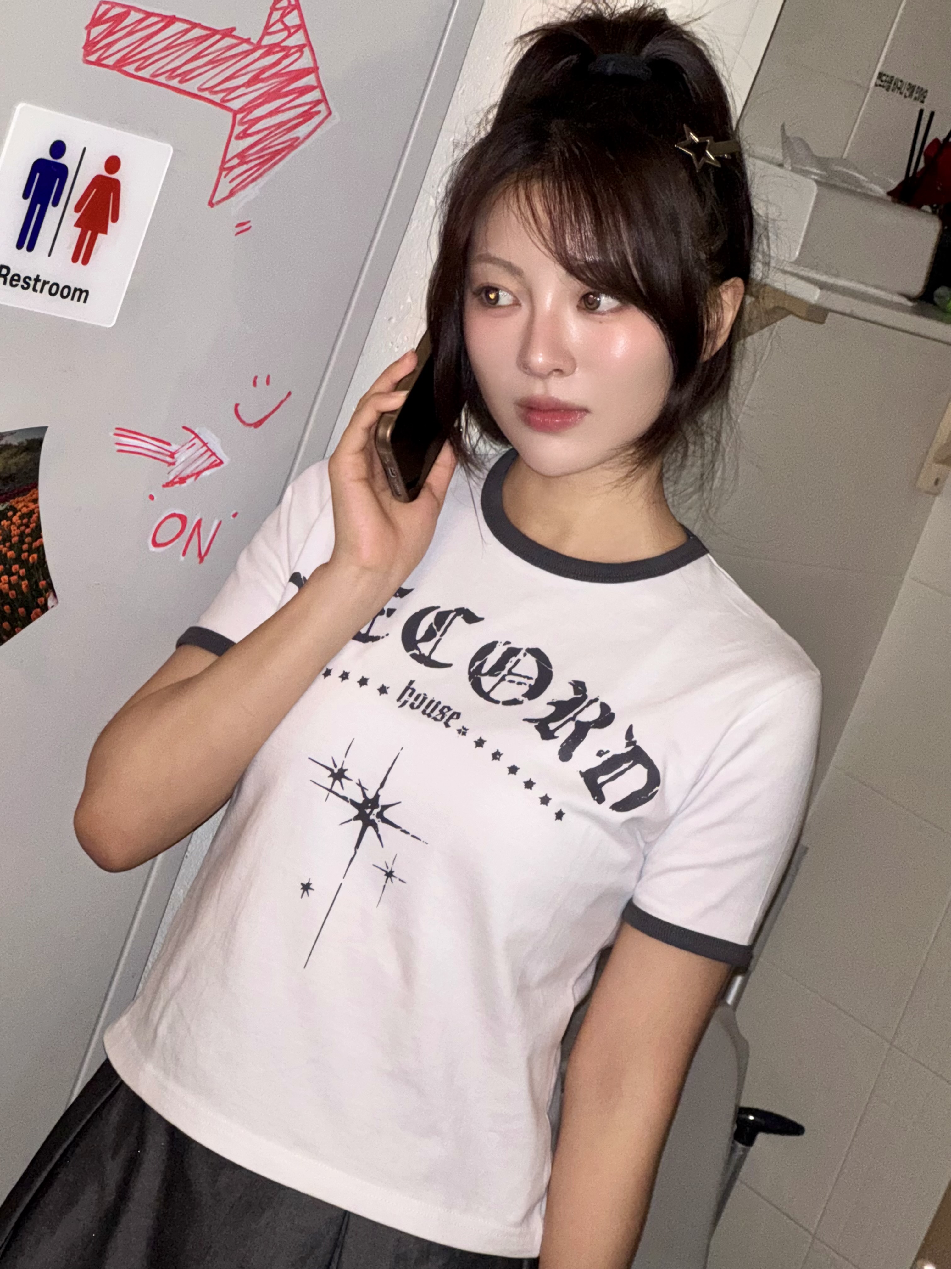 SLOW RECORD HOUSE Unisex RECORD Ringer Tee White 착용 스타일 - 2