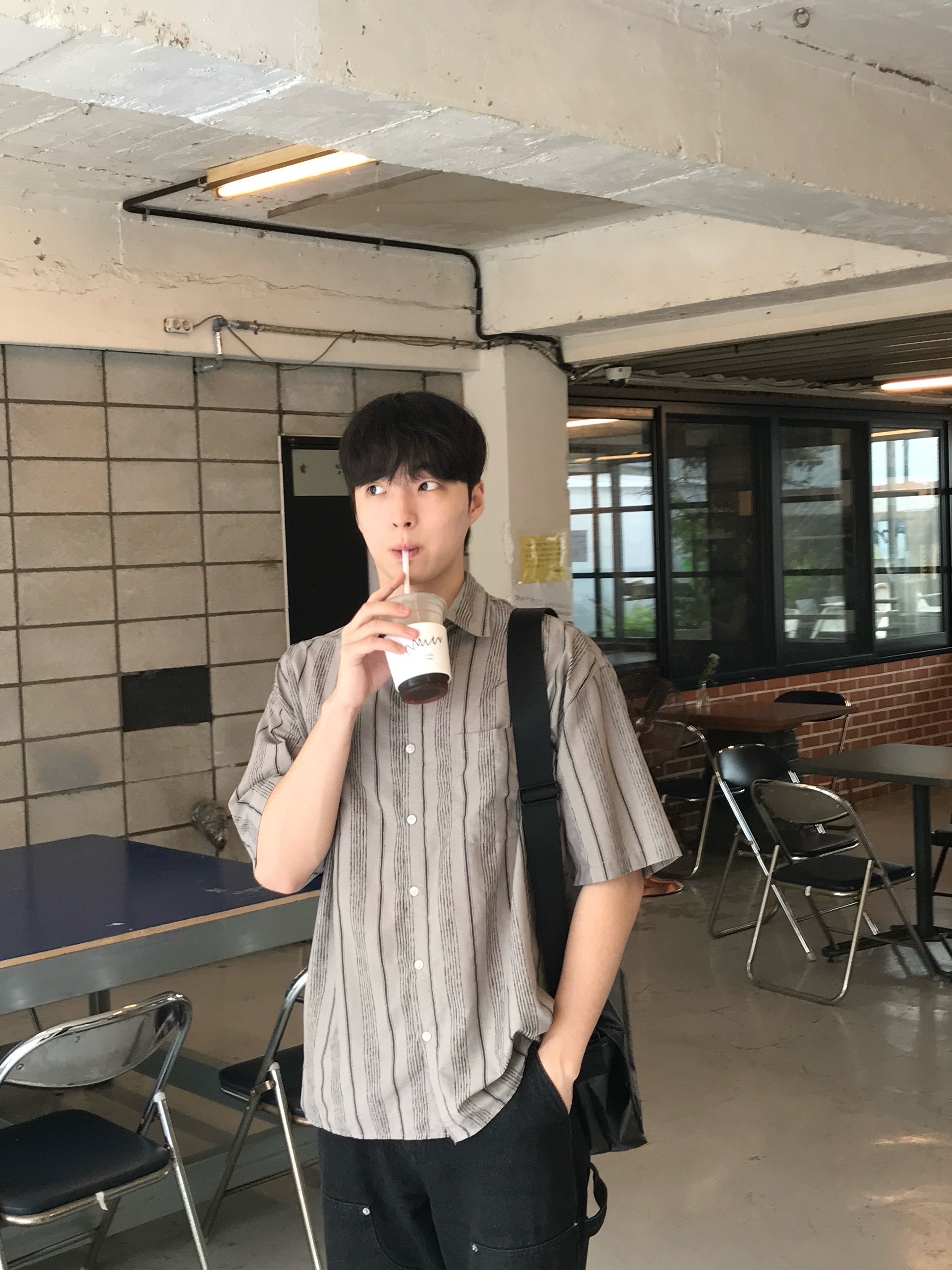 Chubasco Ronda All Black 착용 스타일 - 4