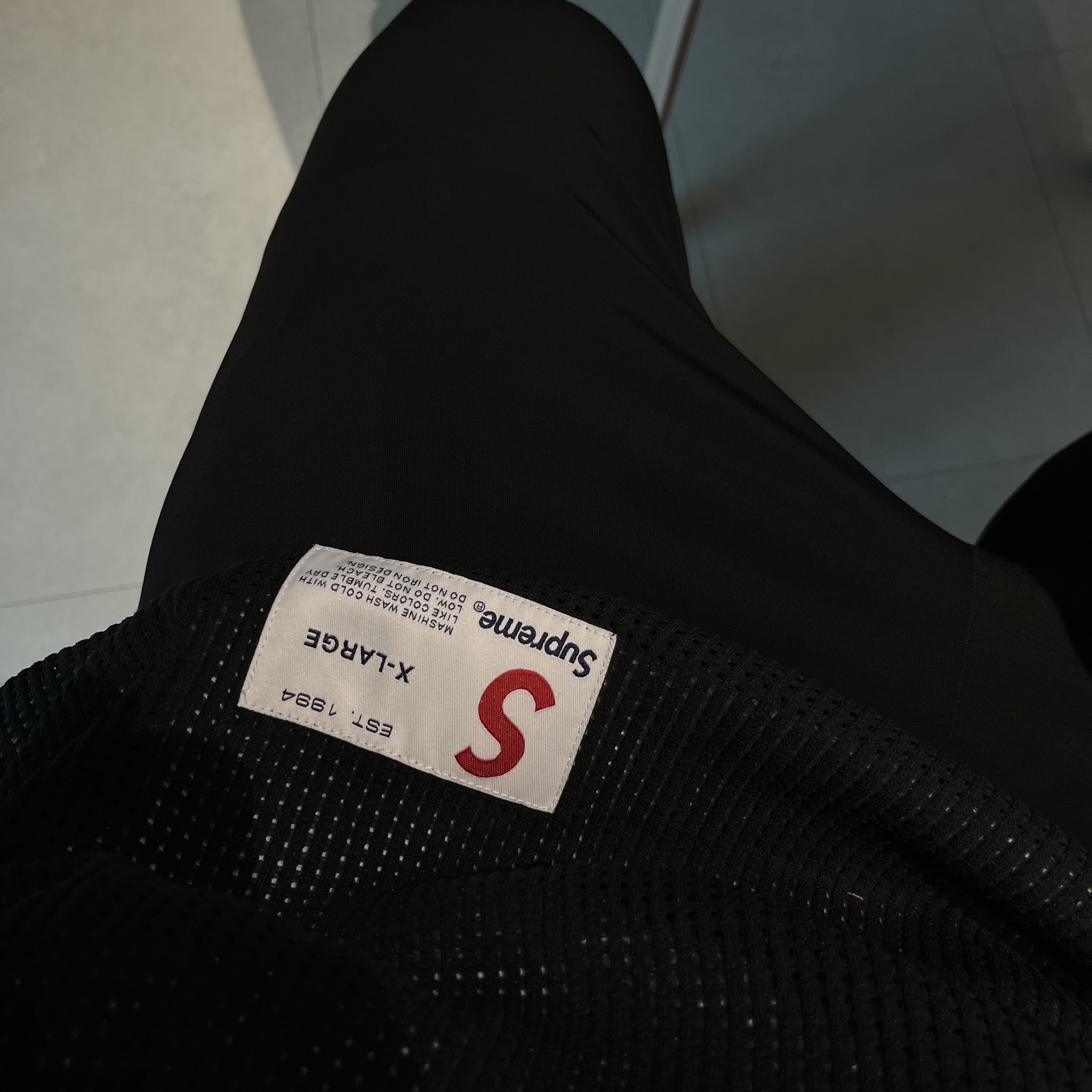 Supreme Polartec Mesh L/S Football Top Black - 25SS 착용 스타일 - 2