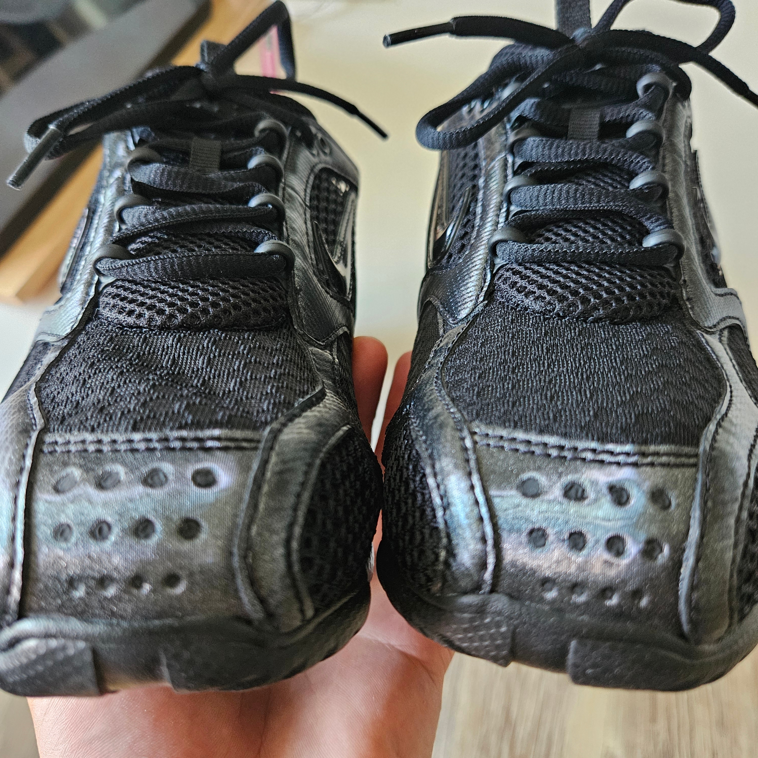 Nike Air Zoom Spiridon Cage 2 Black Anthracite 착용 스타일 - 2