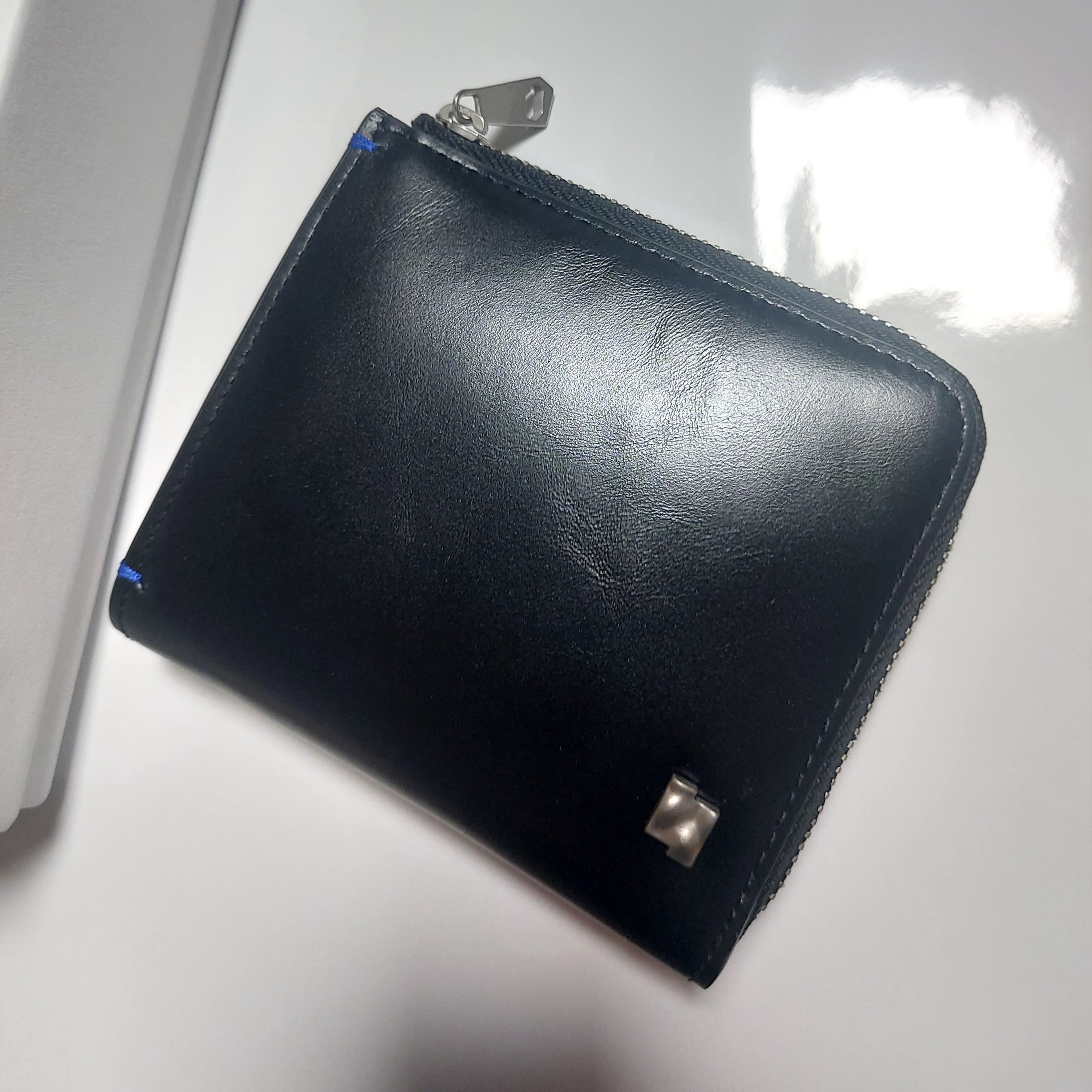 Ader Error Sig; TRS Tag Wallet 01 Noir 착용 스타일 - 7