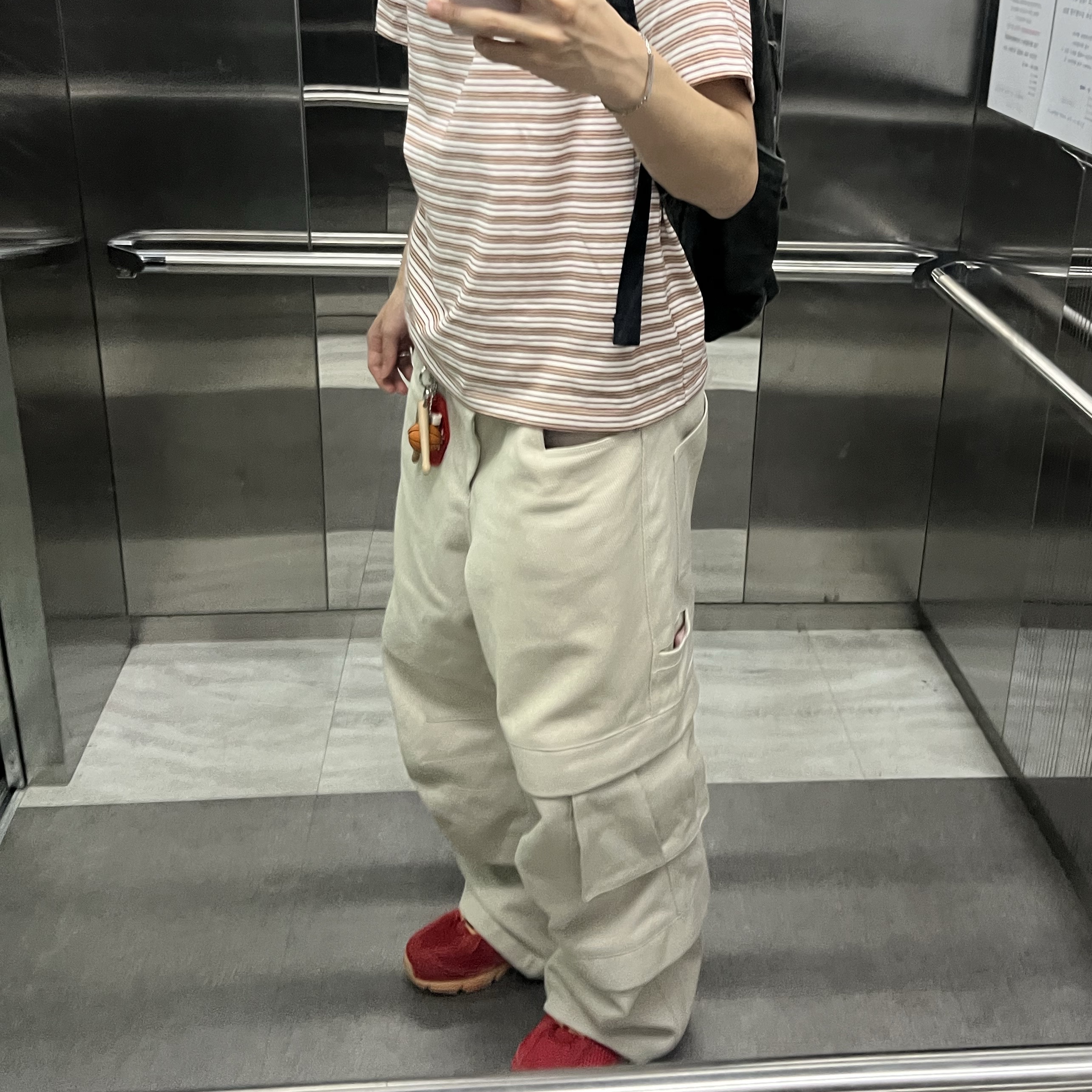 Kamien Titan Baggy Pants Light Beige 착용 스타일 - 2