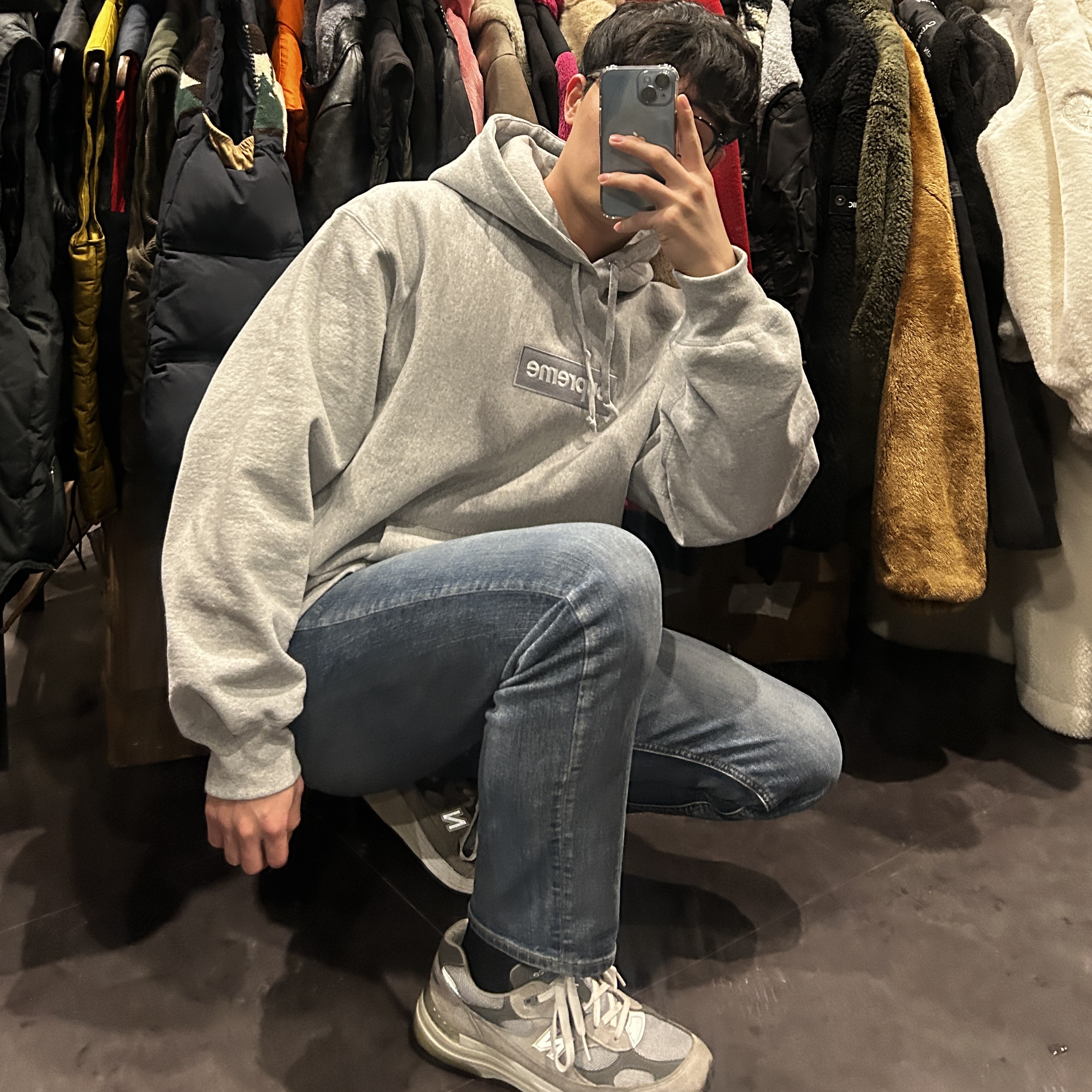Supreme Box Logo Hooded Sweatshirt Heather Grey - 24FW, New Balance 992 Made in USA Grey - D Standard 착용 스타일 - 1