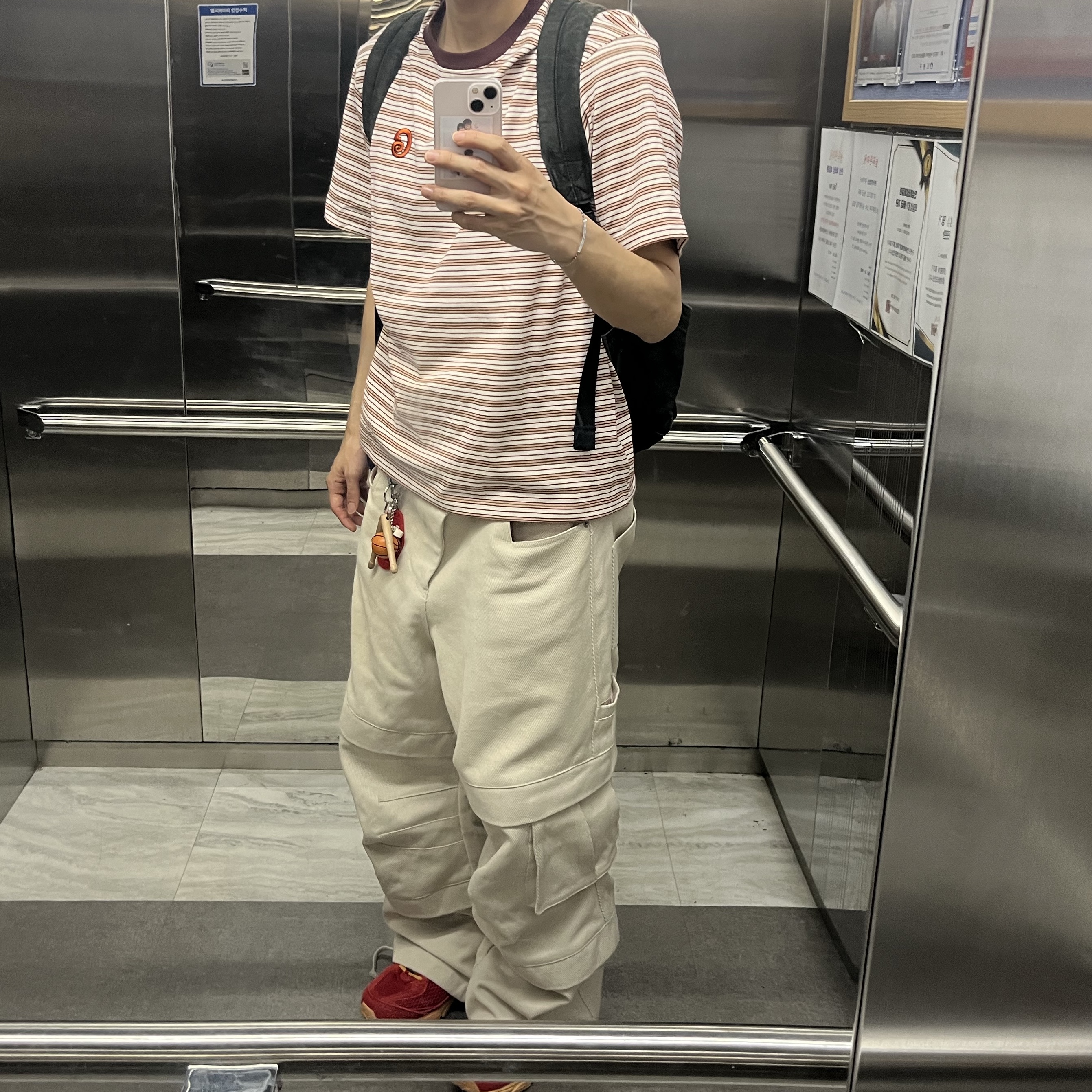 Kamien Titan Baggy Pants Light Beige 착용 스타일 - 1