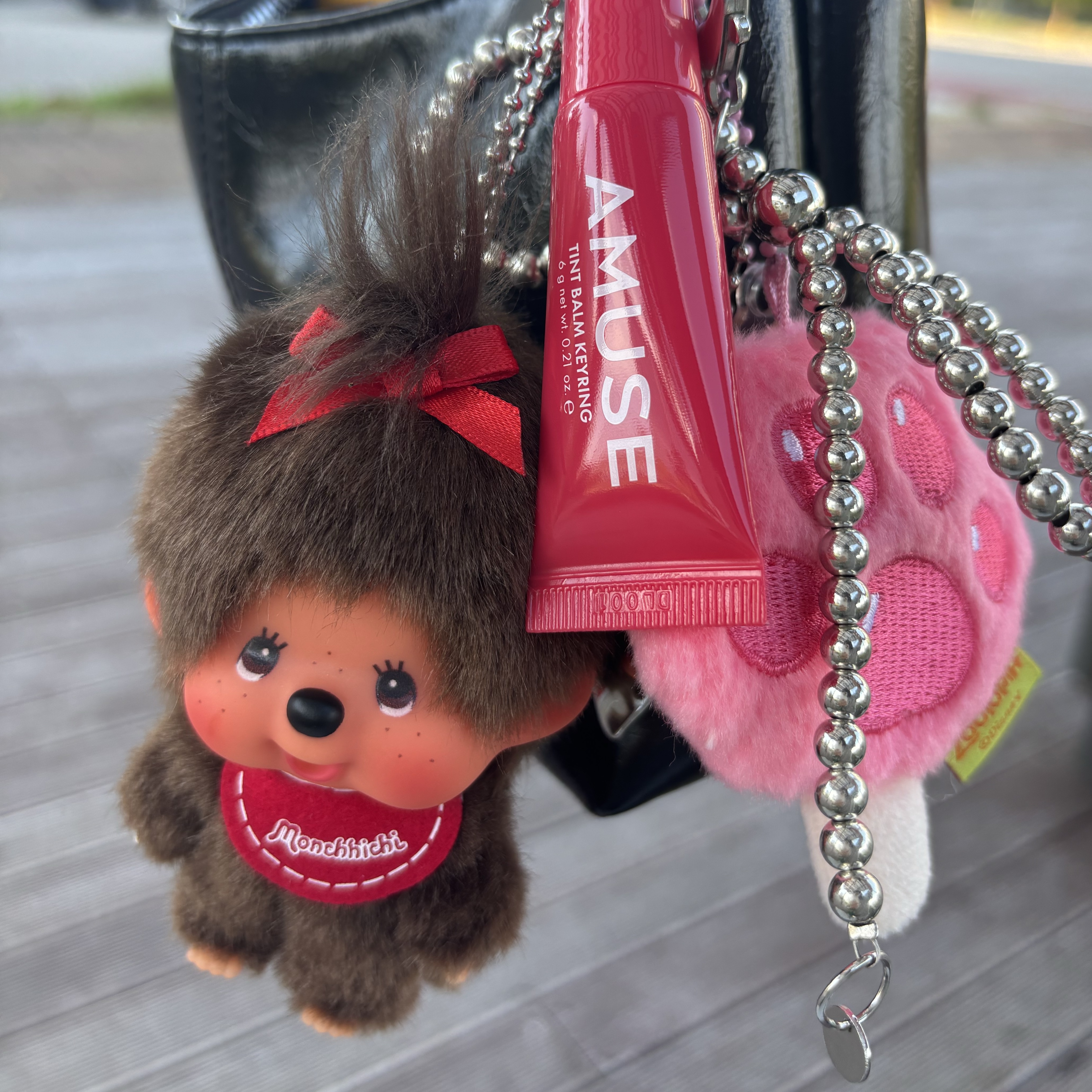 Monchhichi Bighead SS Girl Key Chain Brown 착용 스타일