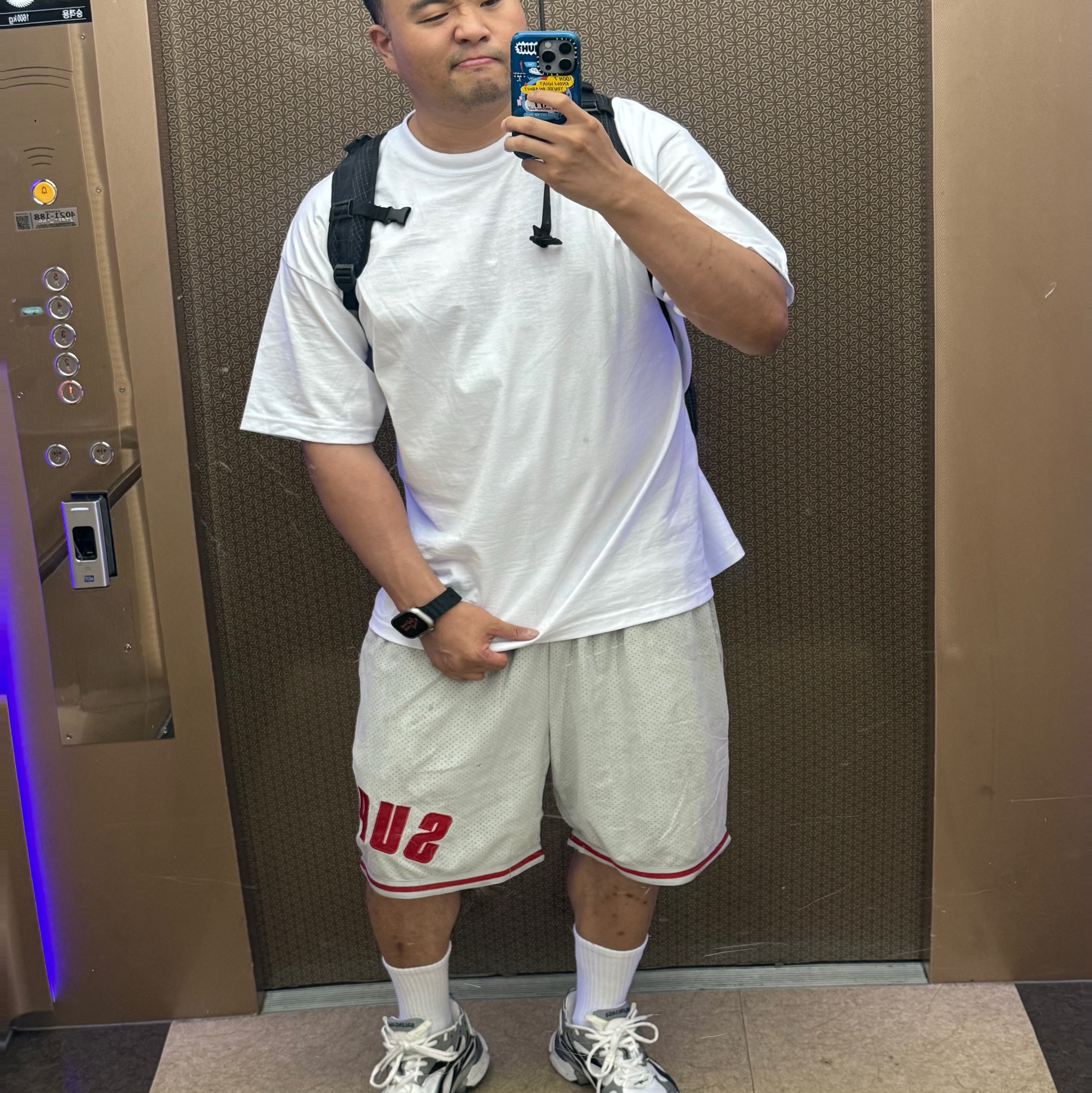 Supreme Ultrasuede Mesh Short Grey - 24SS 착용 스타일