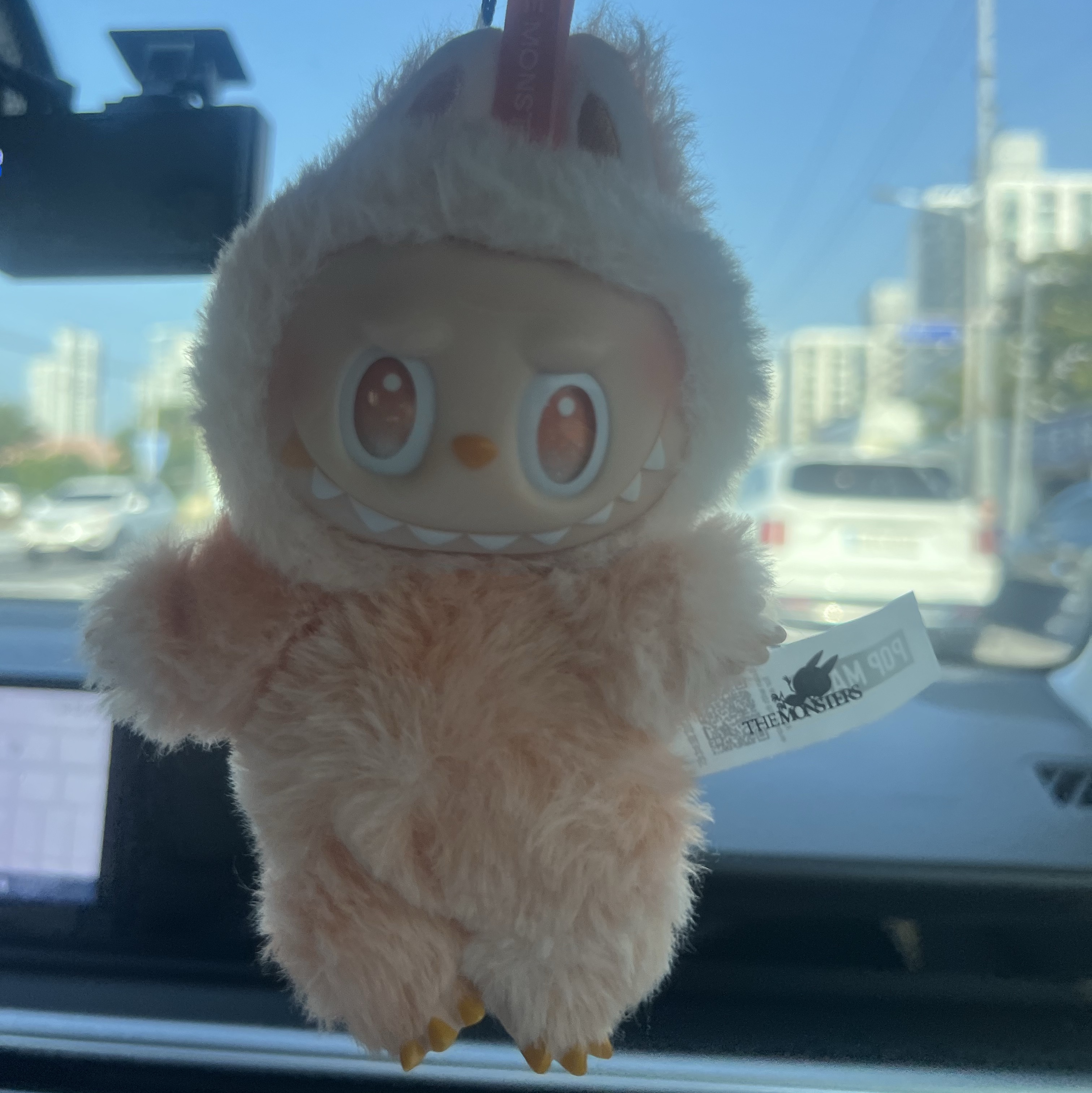 Pop Mart Labubu The Monsters Highlight Series Happiness Keyring (Opened Case) 착용 스타일