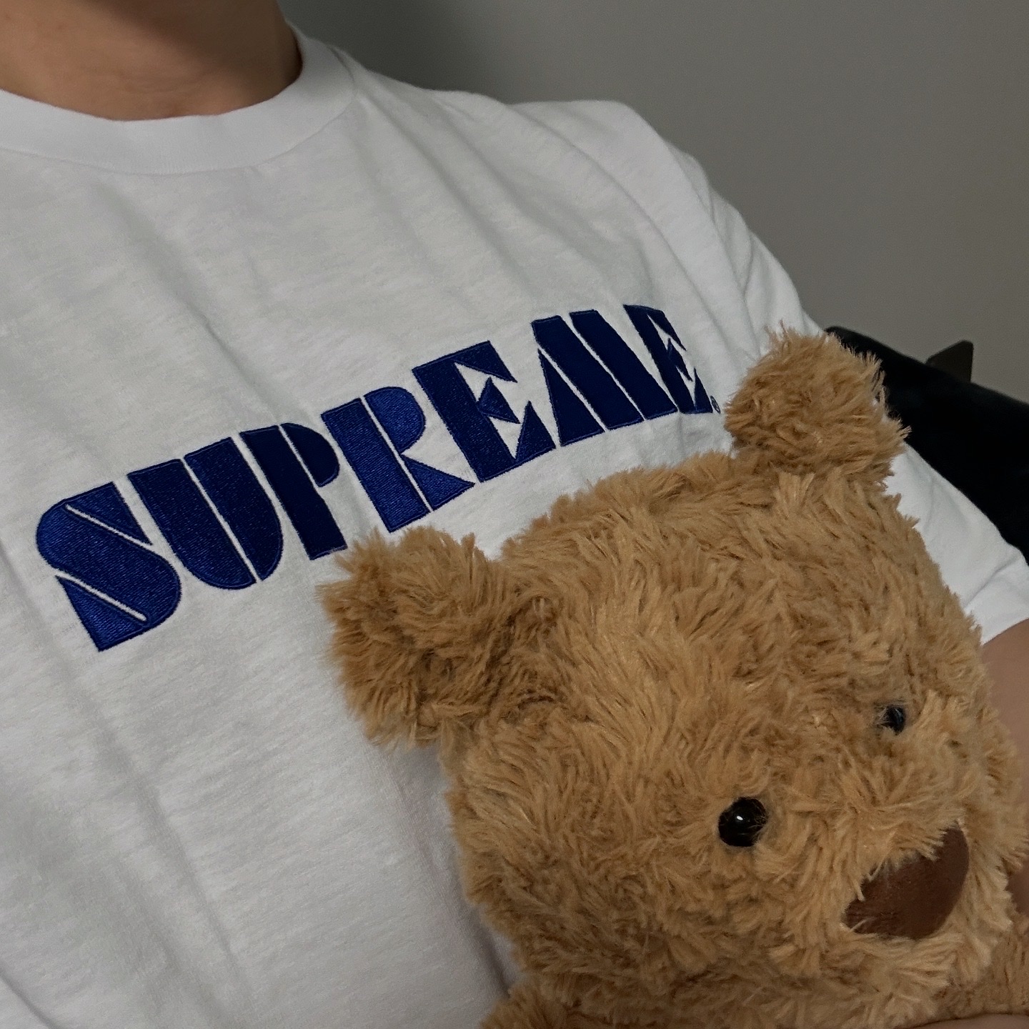 Supreme Stencil Embroidered S/S Top White - 24SS 착용 스타일 - 2