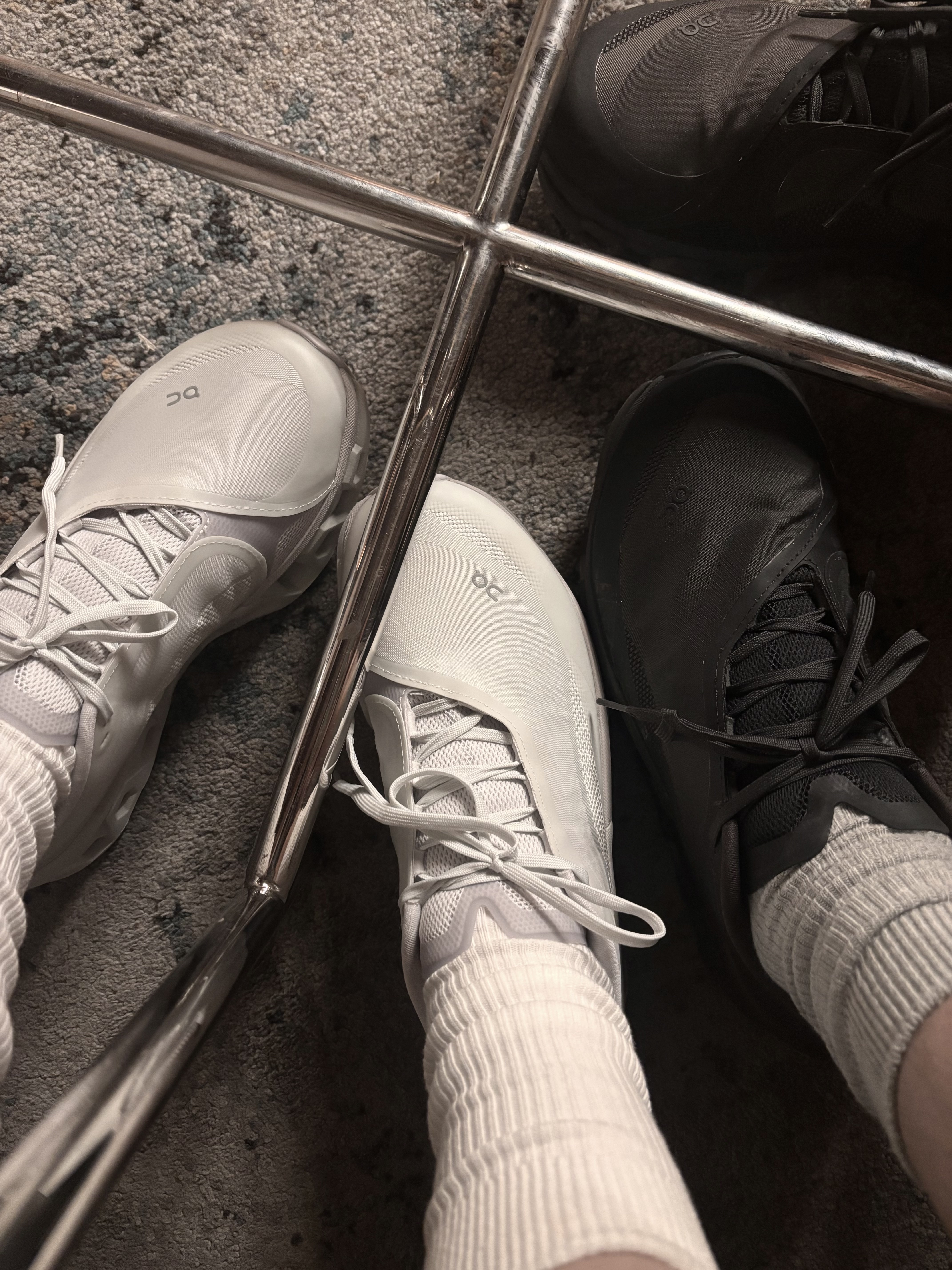 On Running x Post Archive Faction (Paf) Cloudmonster 2 Vapor Frost, On Running x Post Archive Faction (Paf) Cloudmonster 2 Thorn Brown 착용 스타일