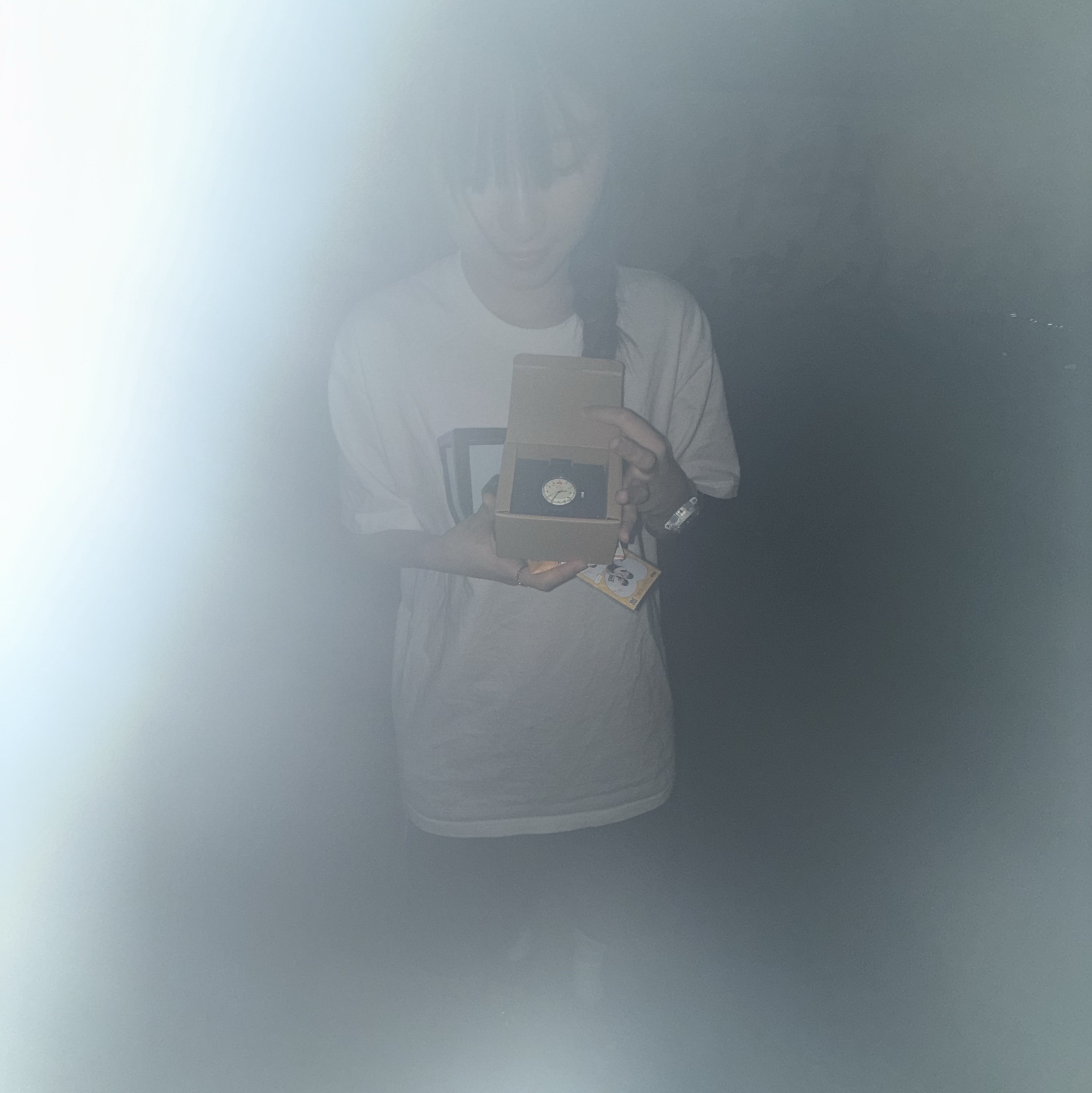 Supreme x Damien Hirst T-Shirt White - 25SS, Beams Original Chinese Numerals Watch Black 착용 스타일 - 1