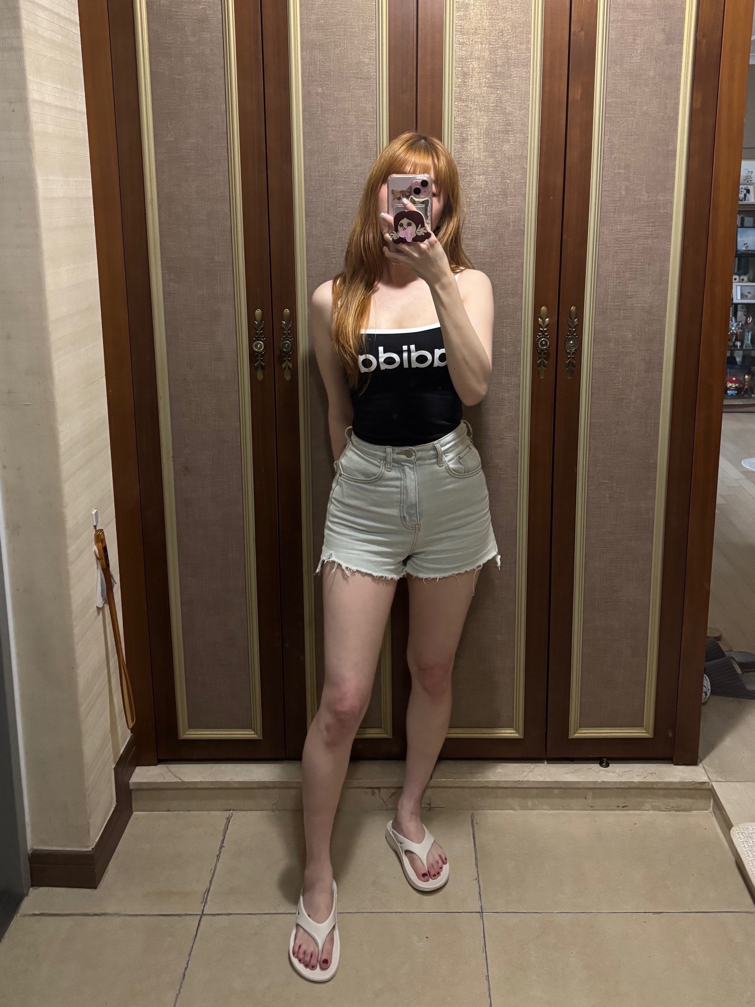 (W) Adidas Originals Tank Black - KR Sizing, Oofos OOriginal Eggnog & Chalk 착용 스타일 - 6