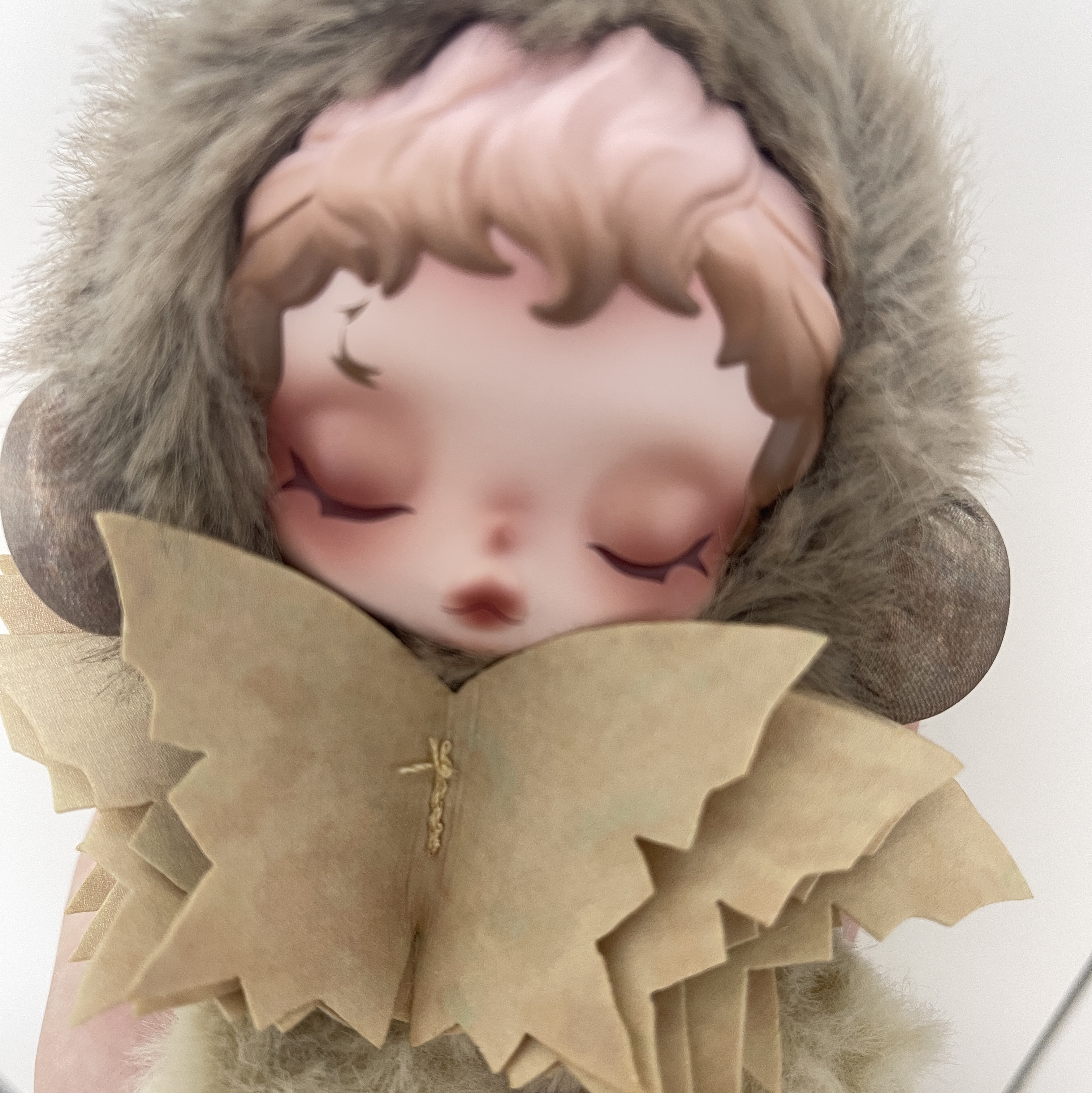 Pop Mart Skullpanda L’Impressionnisme Series Plush Doll Teakwood (Opened Case) 착용 스타일